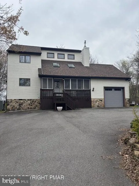 1298 Glade Drive S, Long Pond, PA 18334 - #: PAMR2006782
