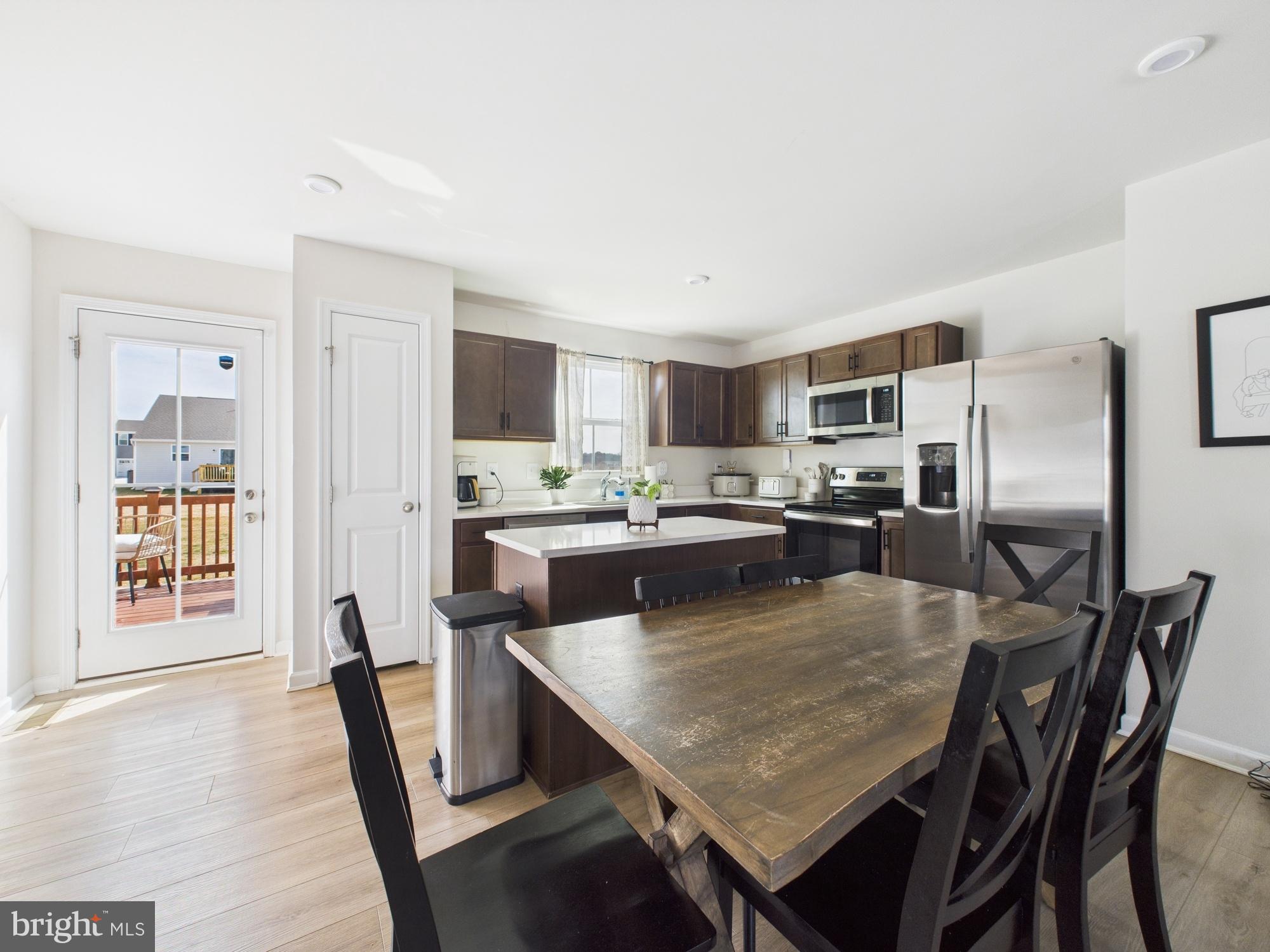 515 PEACHTREE LANE