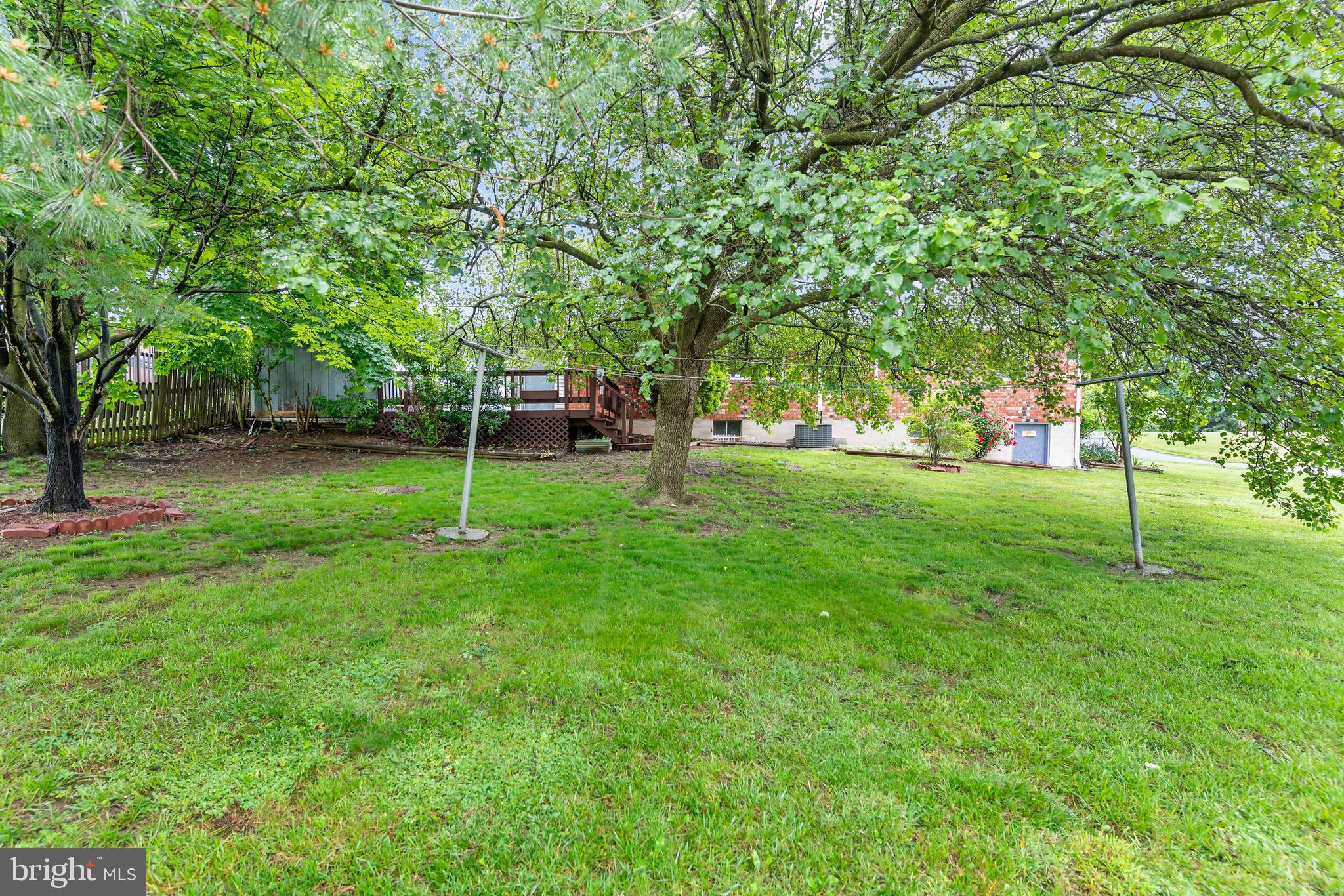 SKY-LIN PARK - Residential