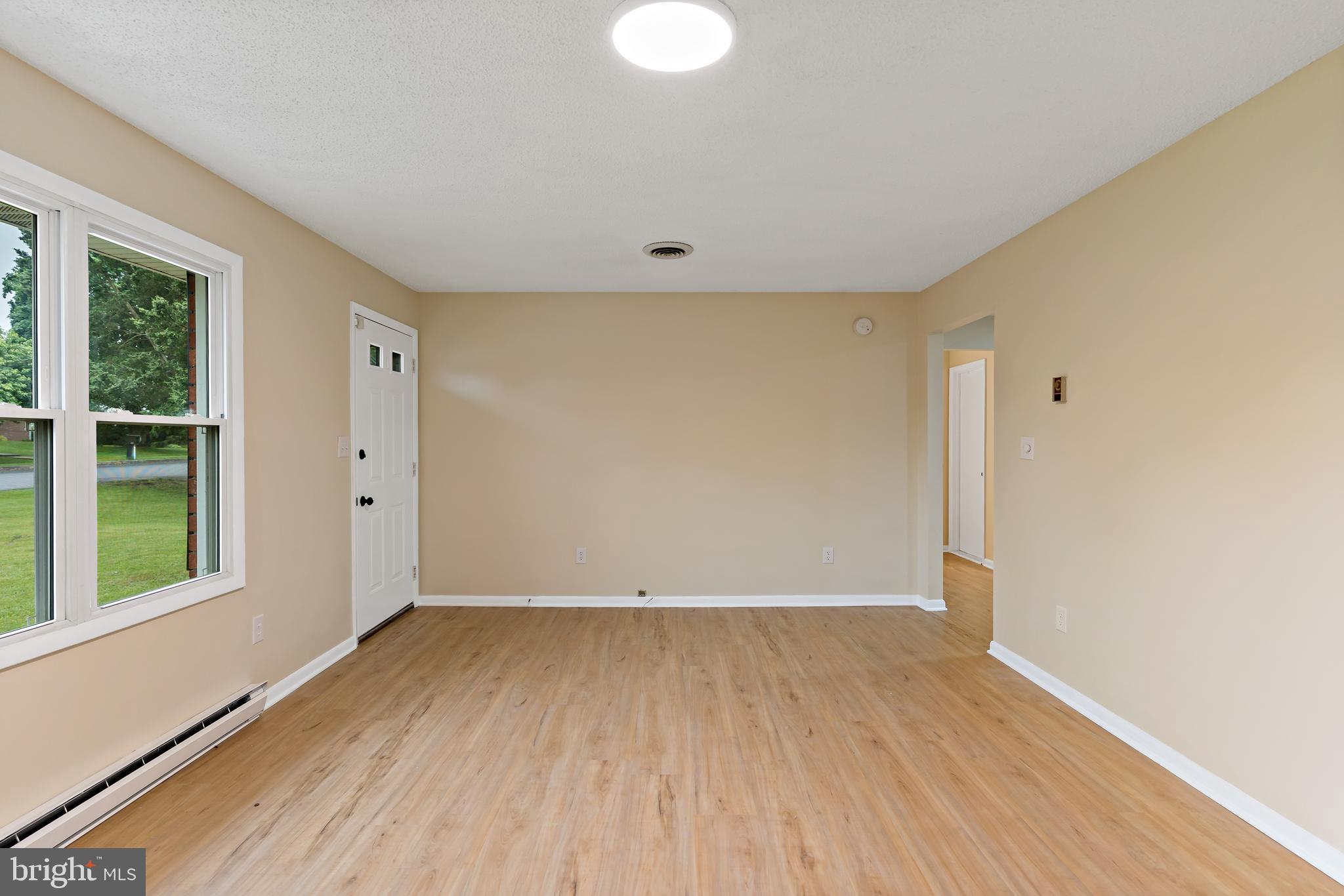 SKY-LIN PARK - Residential