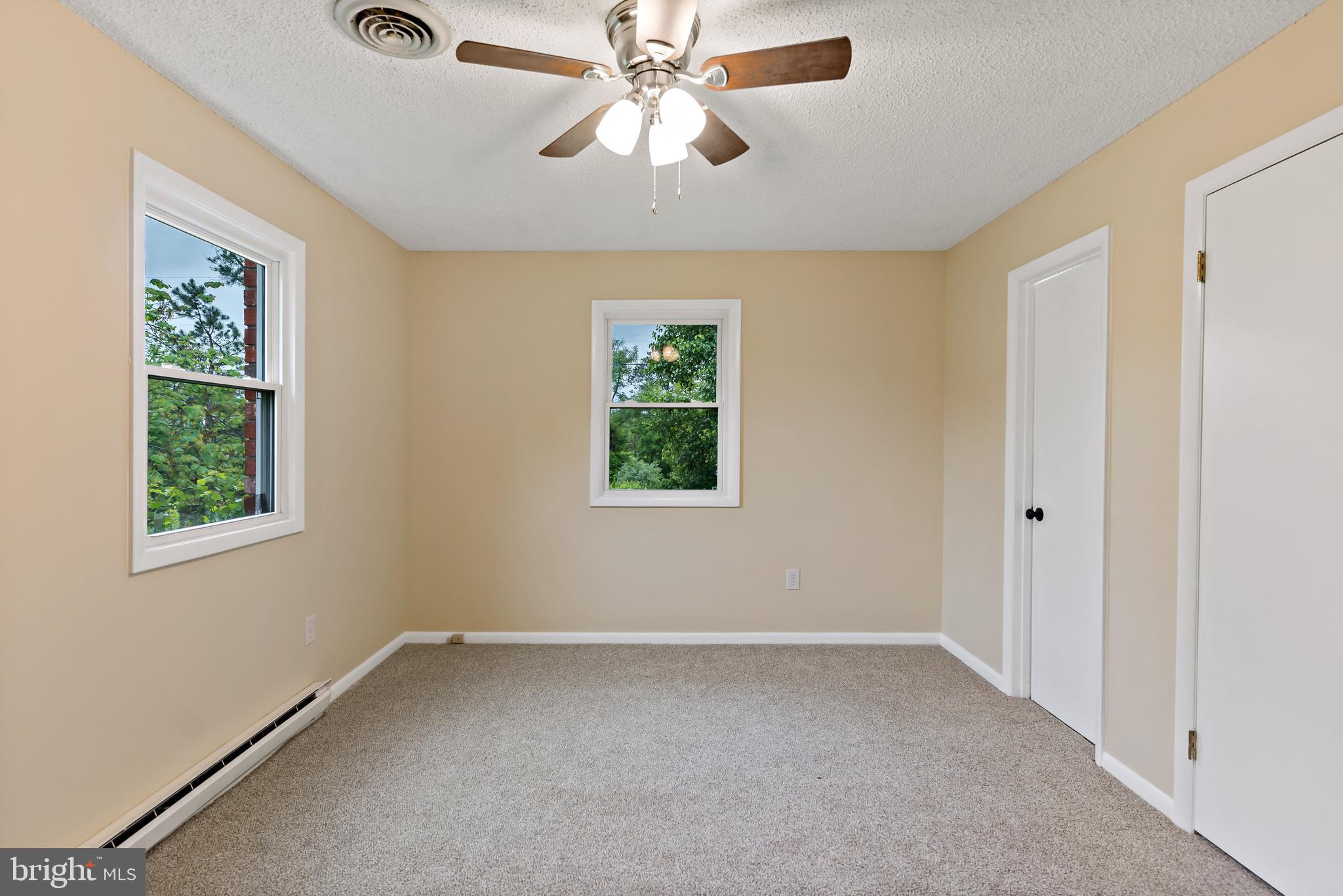 SKY-LIN PARK - Residential