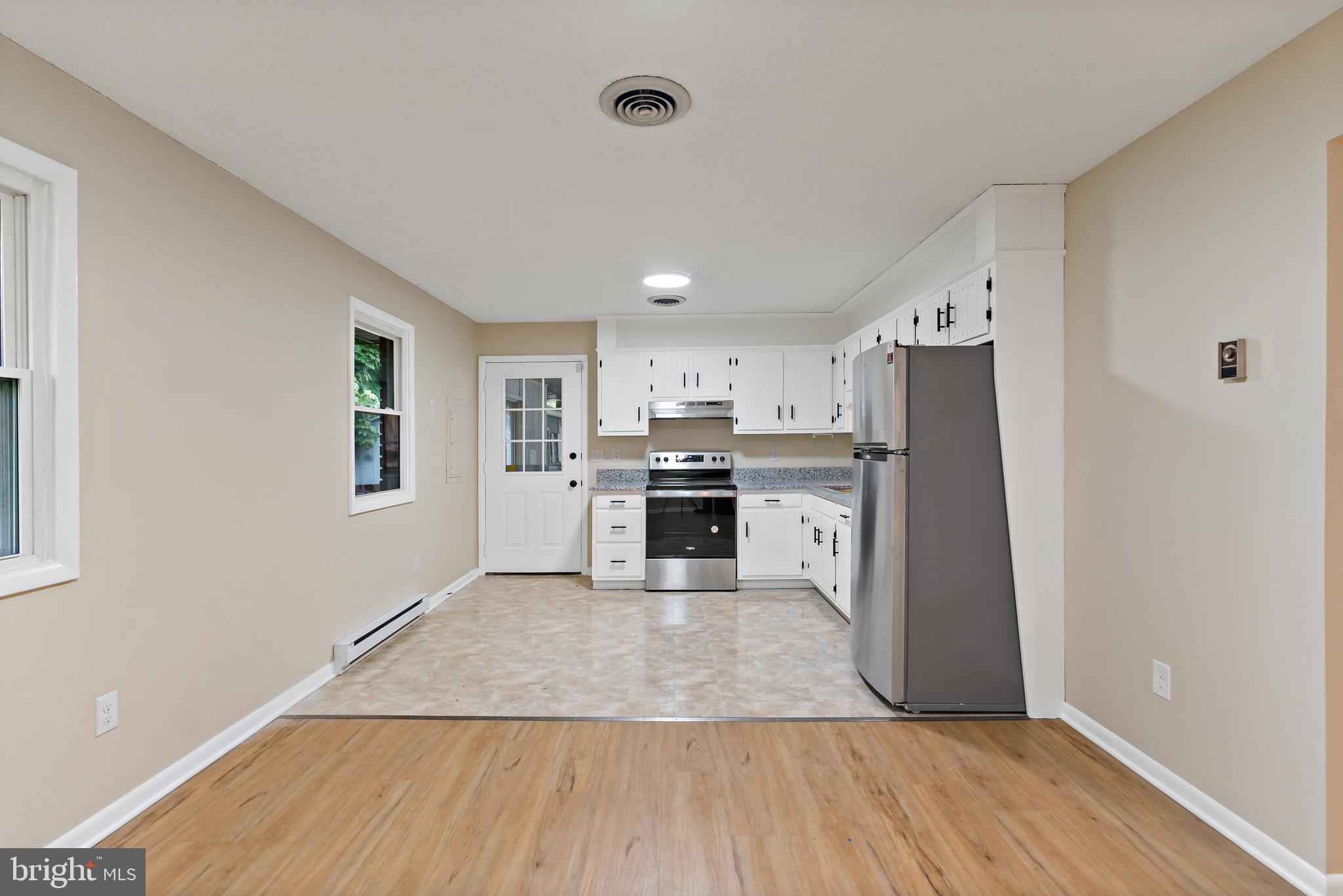 SKY-LIN PARK - Residential