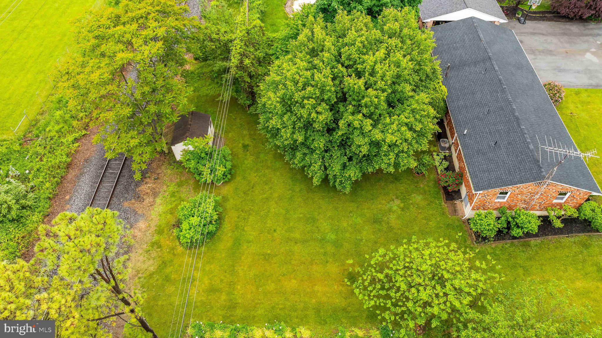 SKY-LIN PARK - Residential