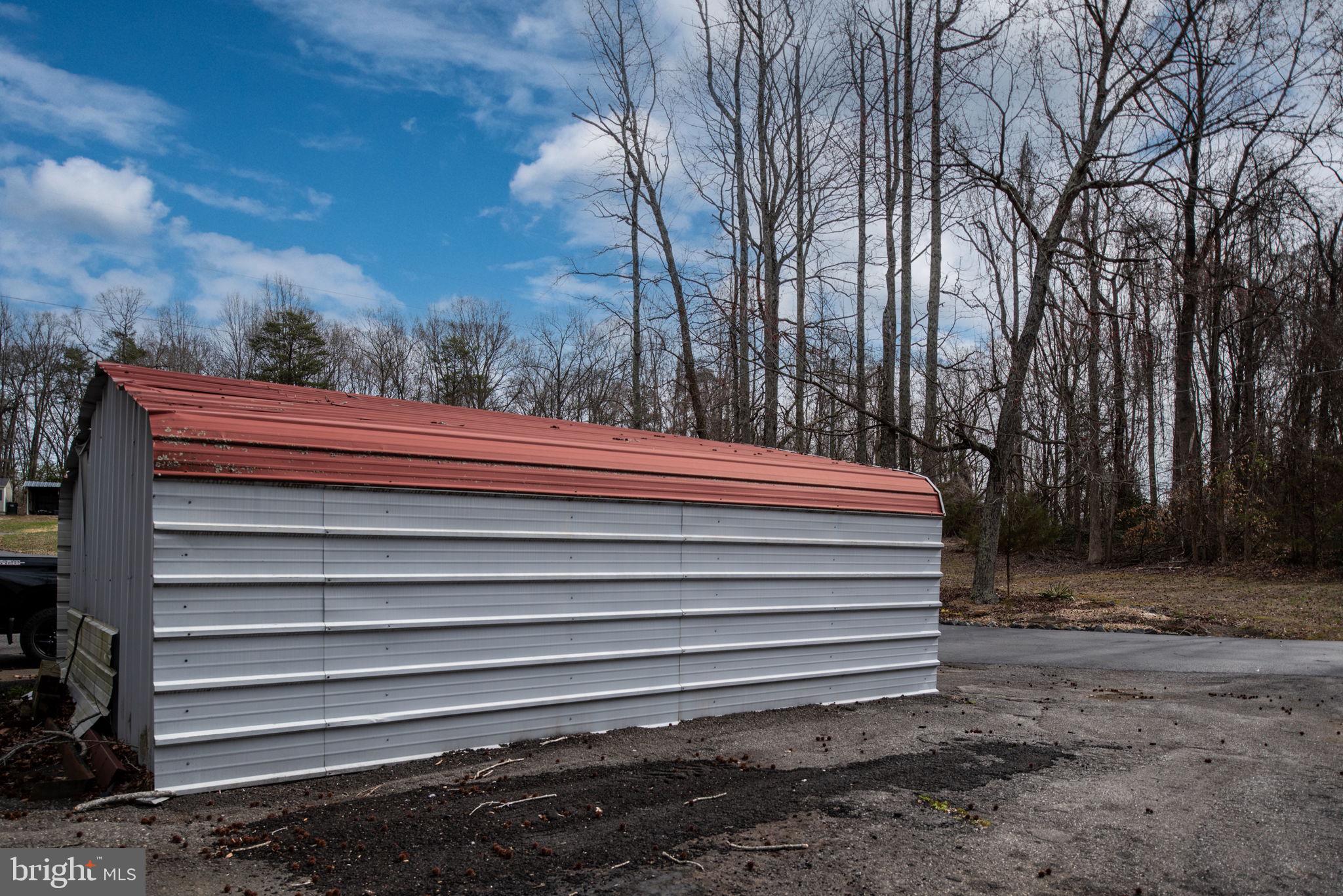 NONE  NO HOA - Residential