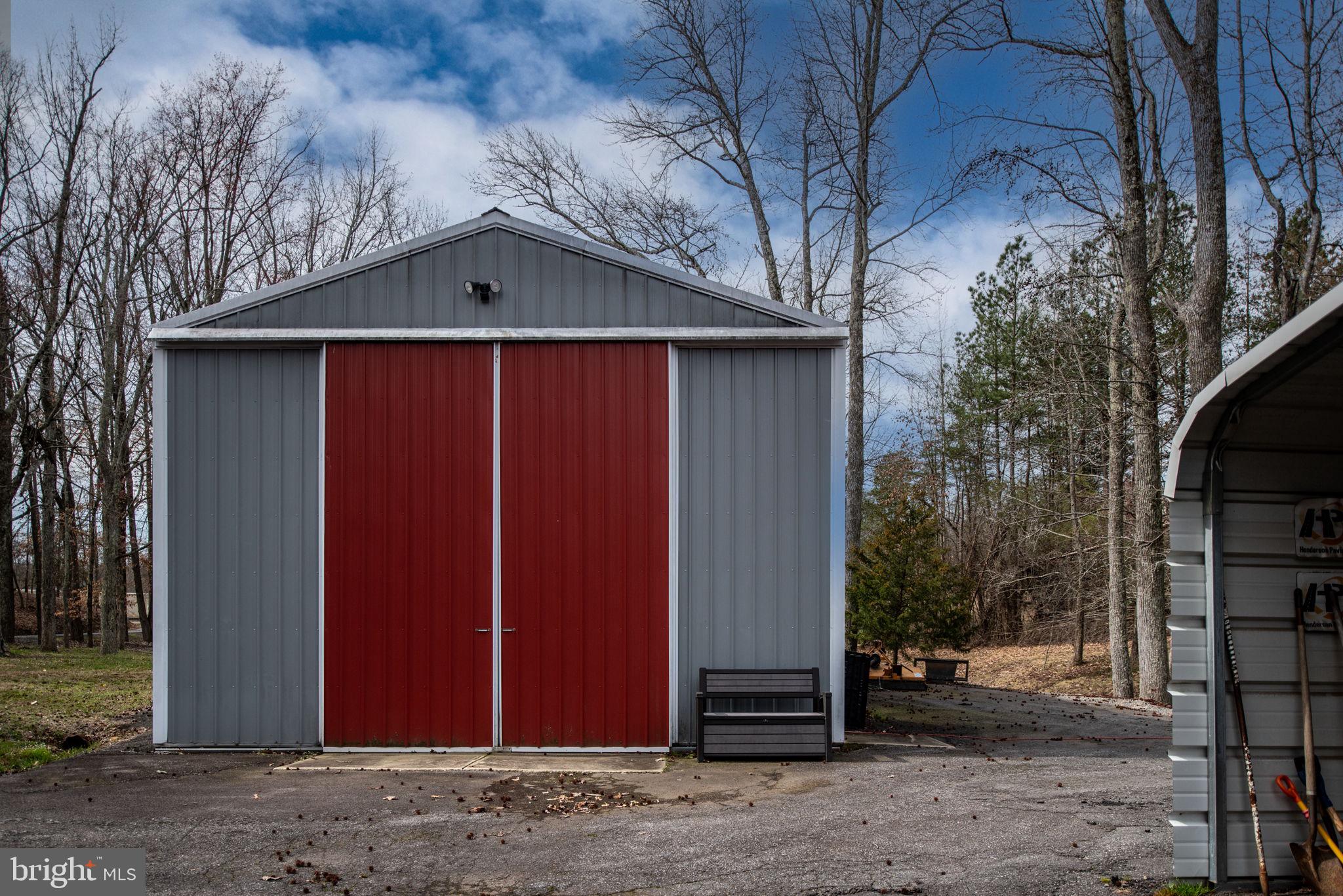 NONE  NO HOA - Residential