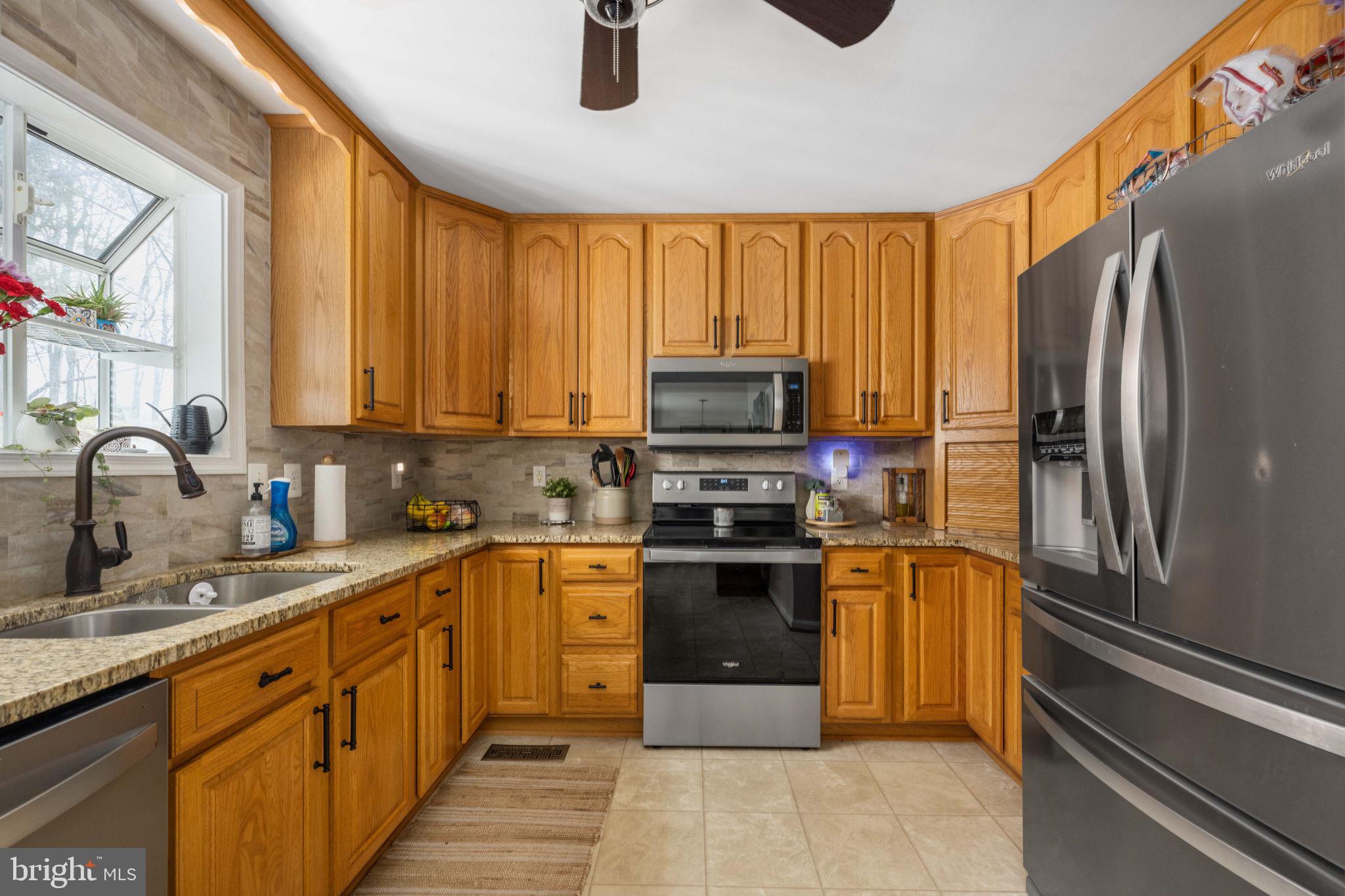 NONE  NO HOA - Residential