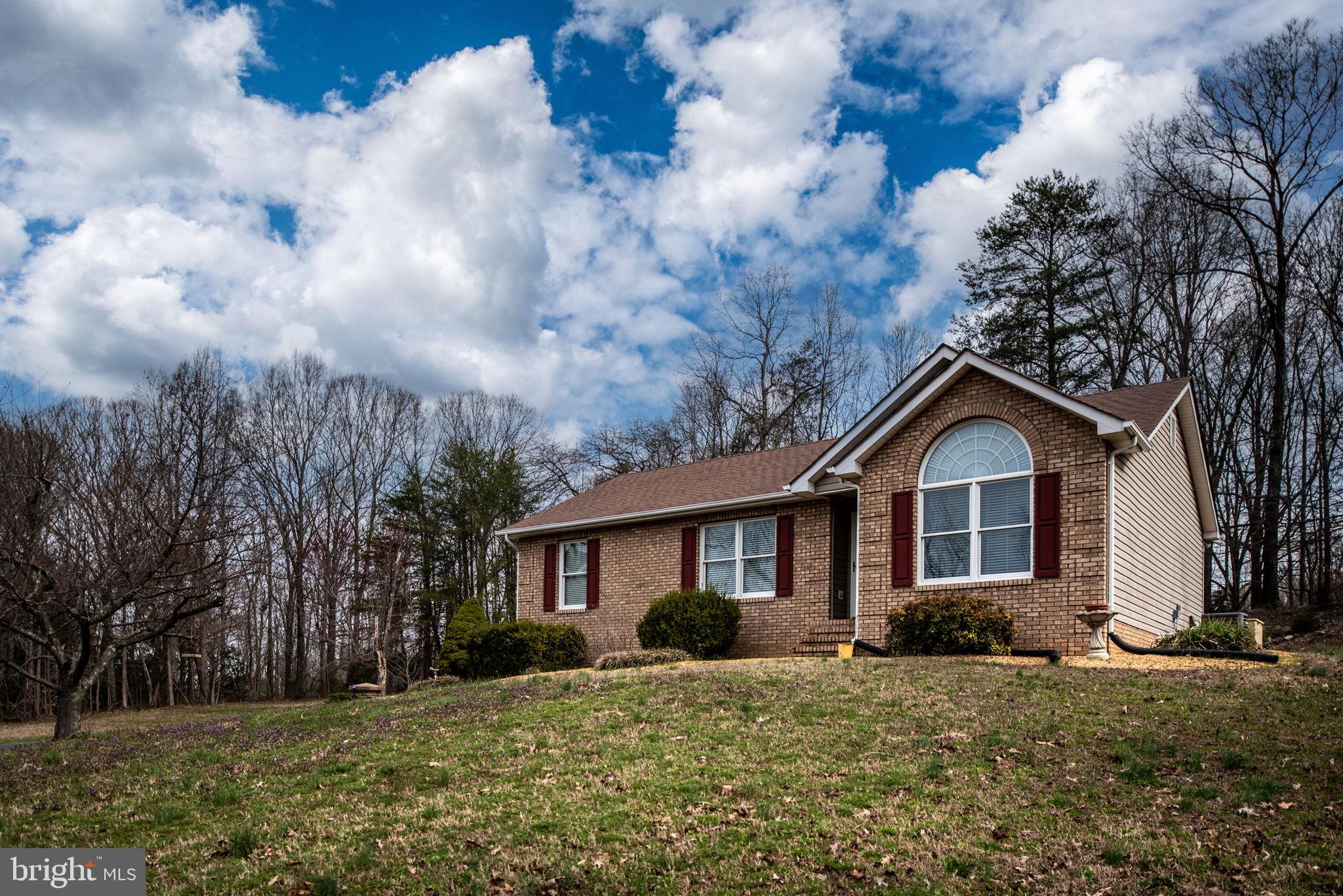 NONE  NO HOA - Residential