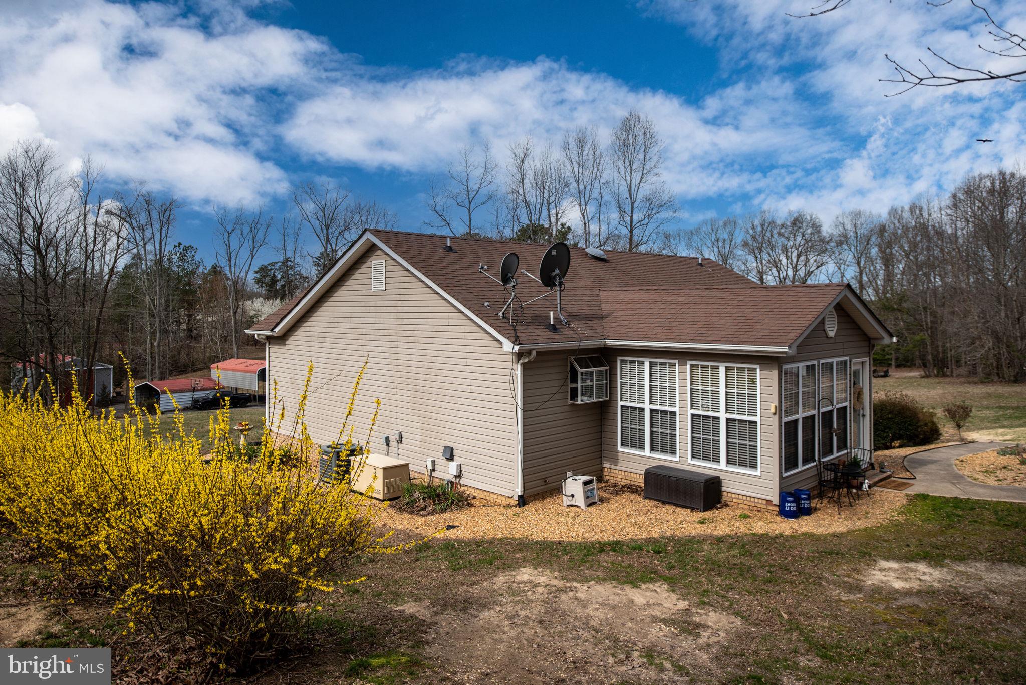 NONE  NO HOA - Residential