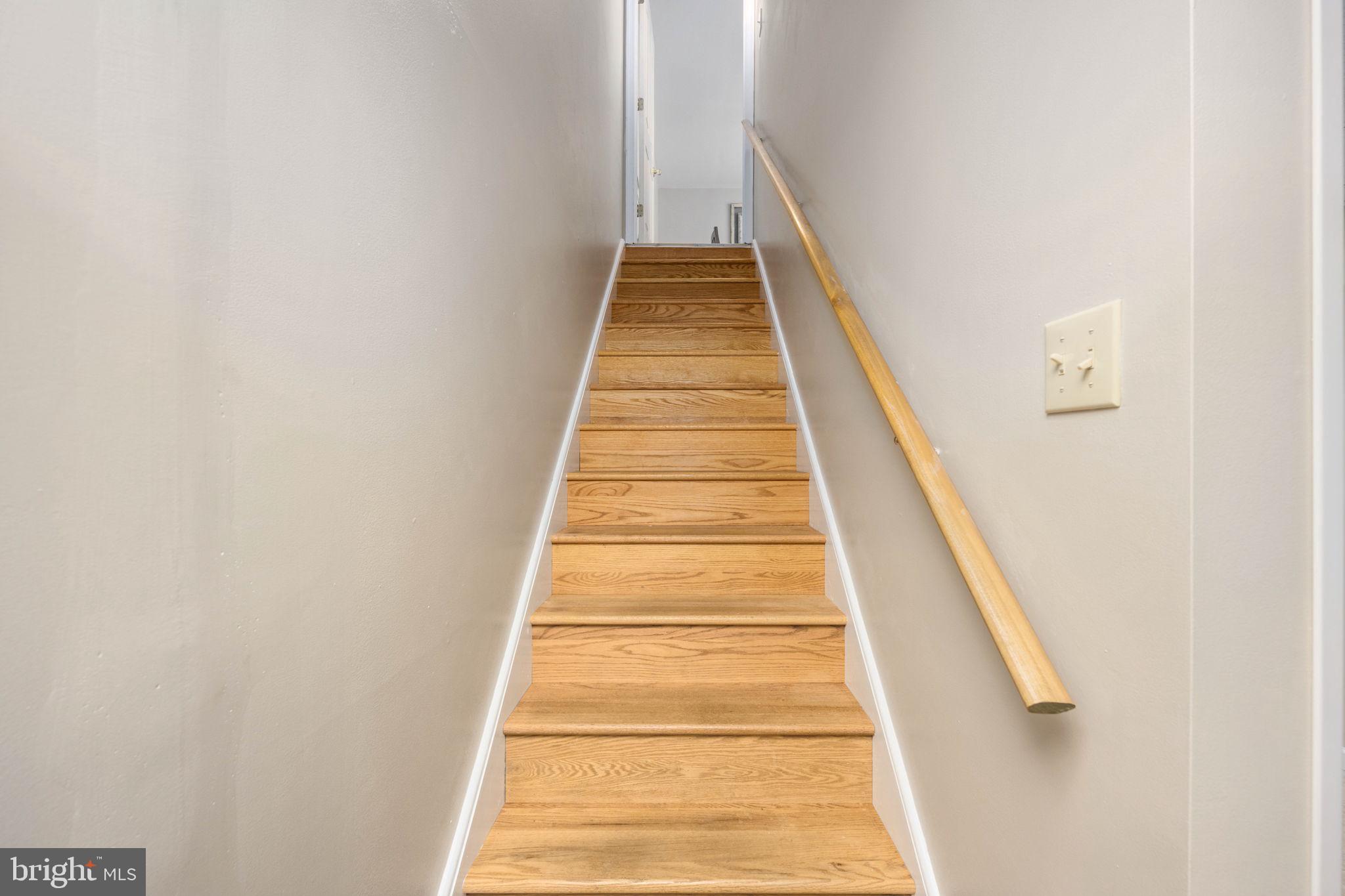 NONE  NO HOA - Residential