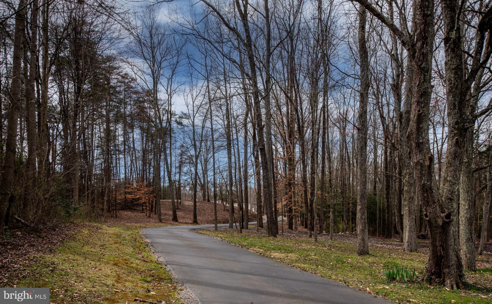 NONE  NO HOA - Residential