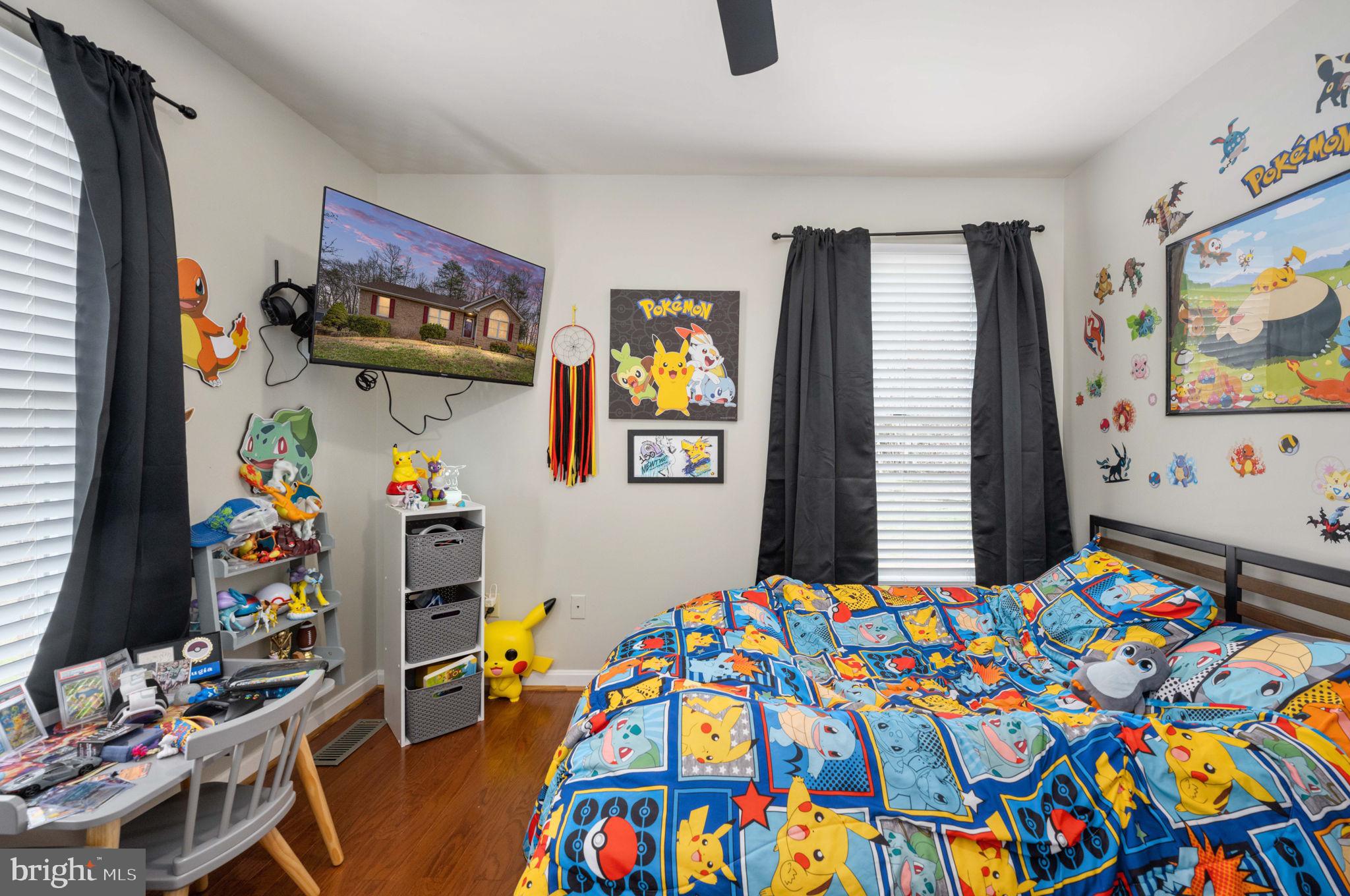 NONE  NO HOA - Residential