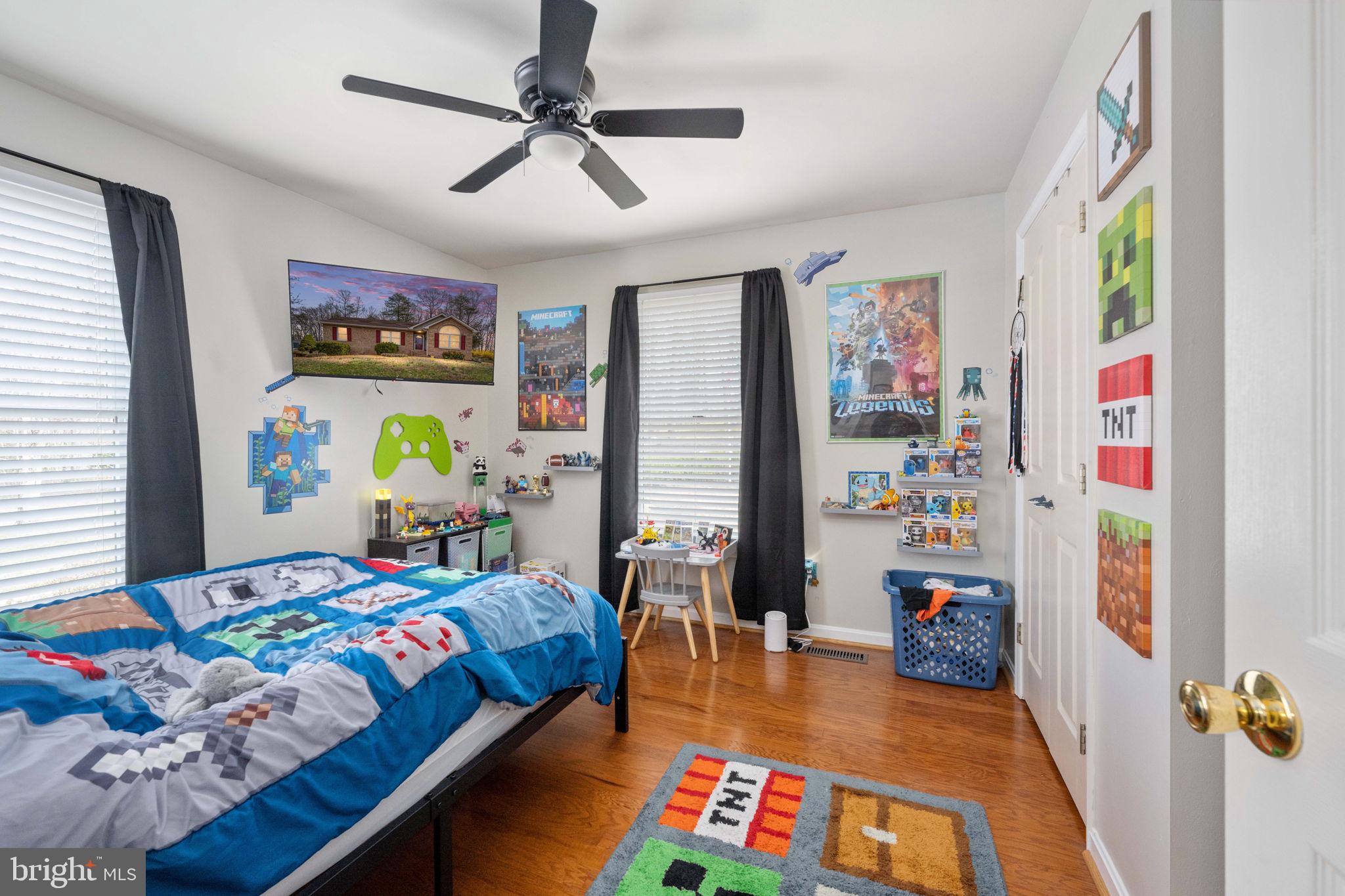 NONE  NO HOA - Residential