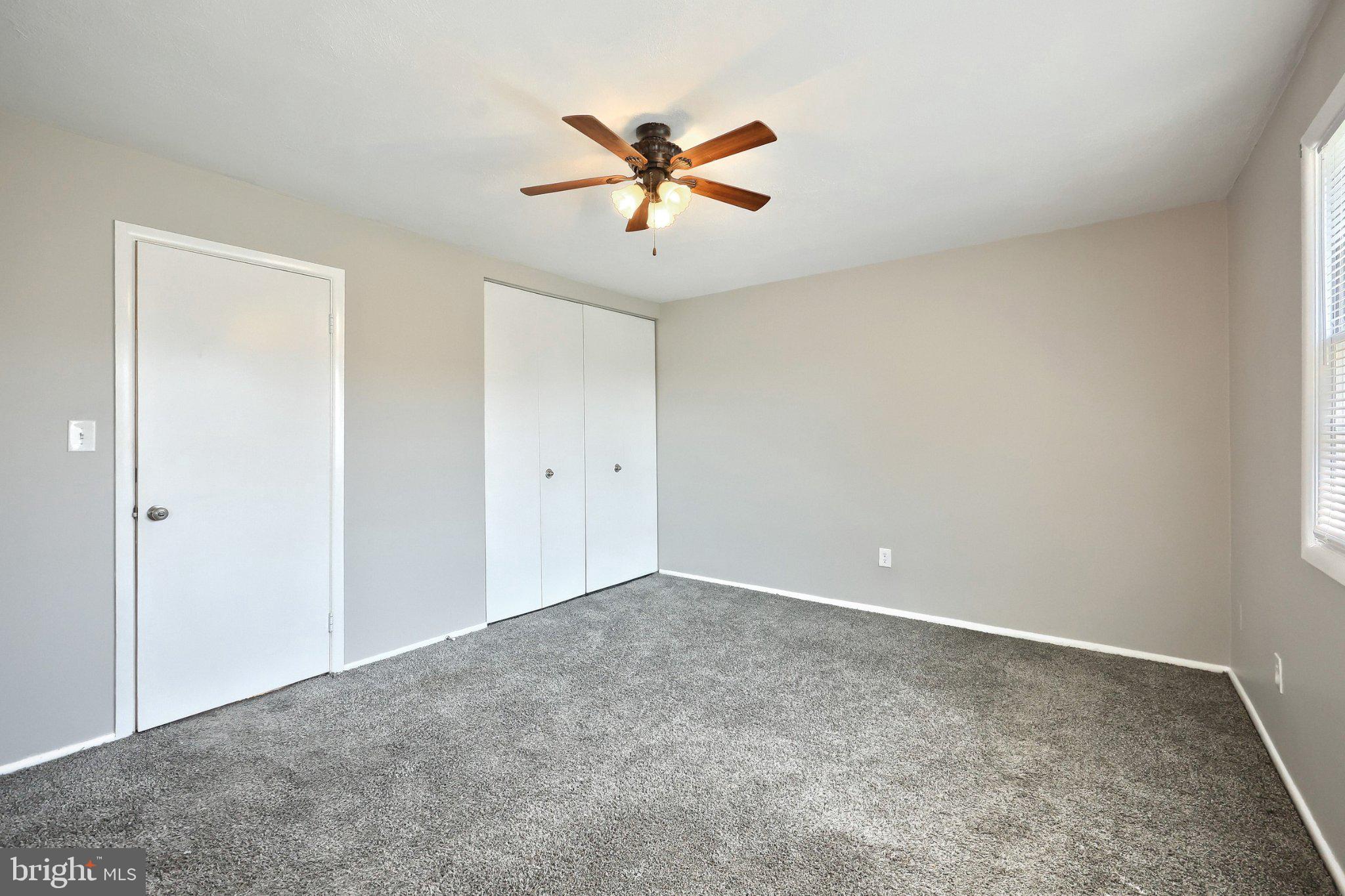 COLONY PARK - Residential