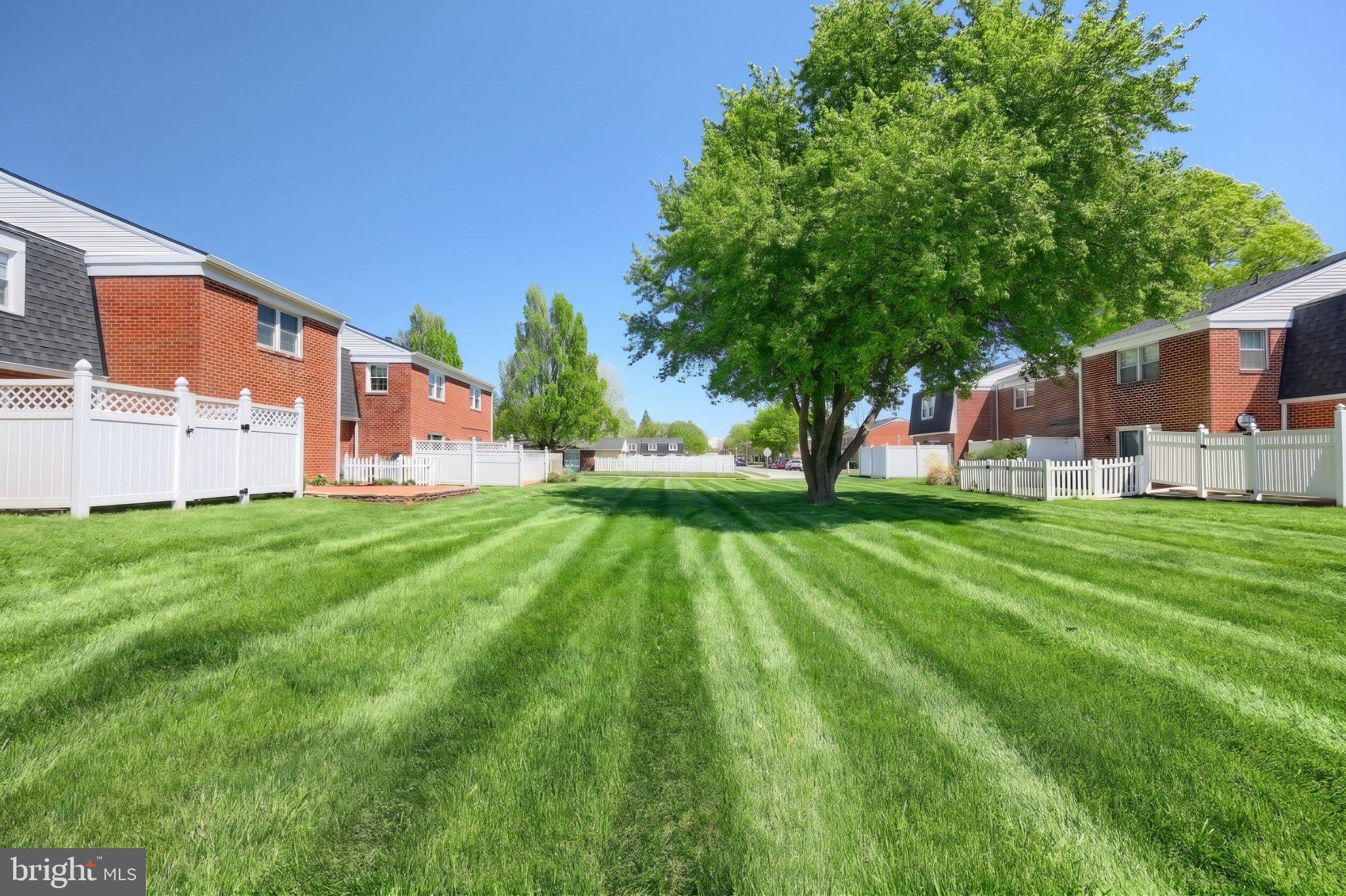 COLONY PARK - Residential