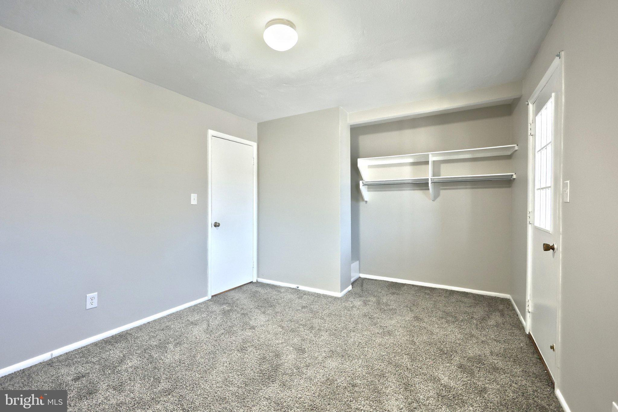 COLONY PARK - Residential