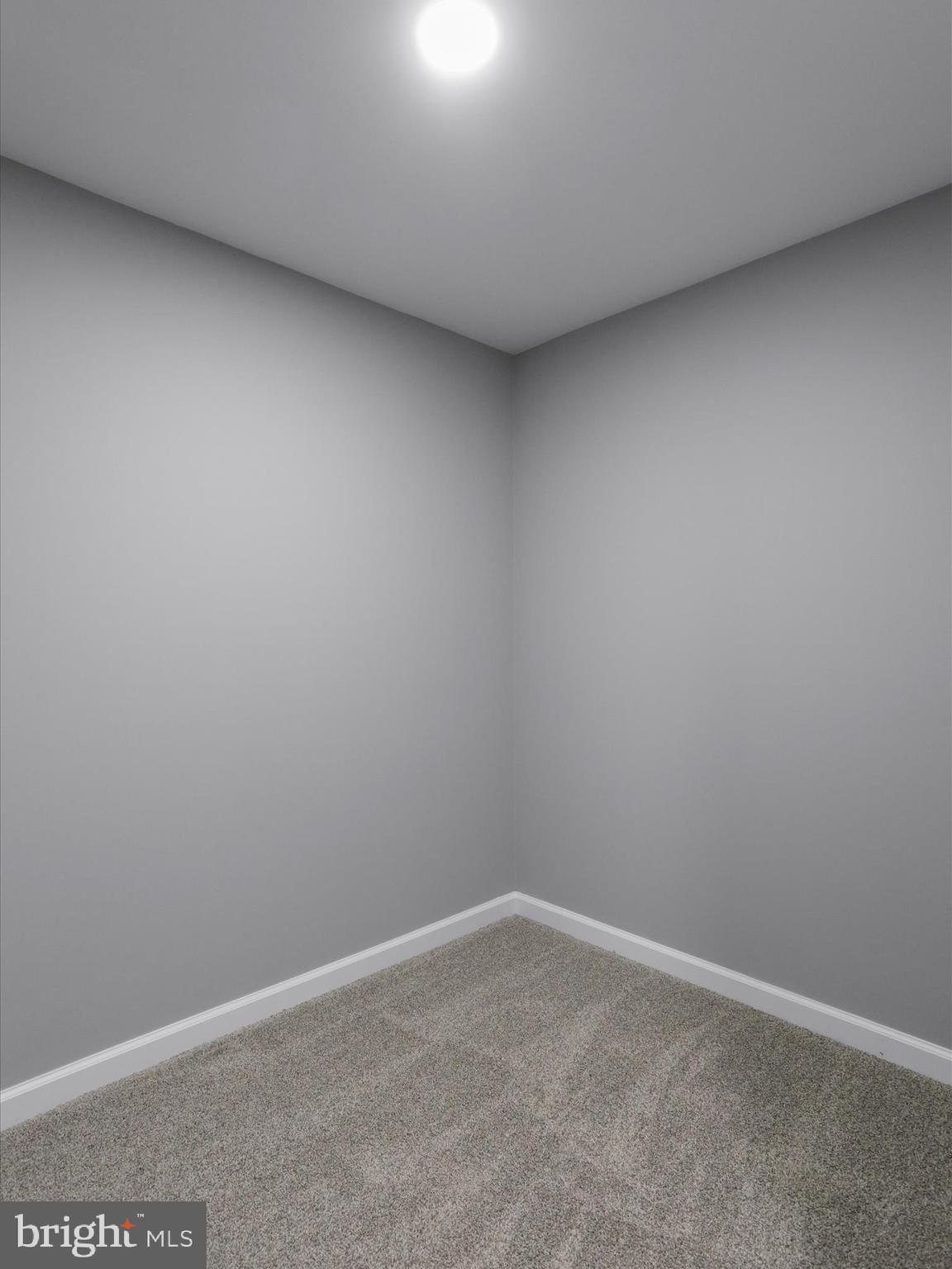 POTOMAC MANOR - Residential