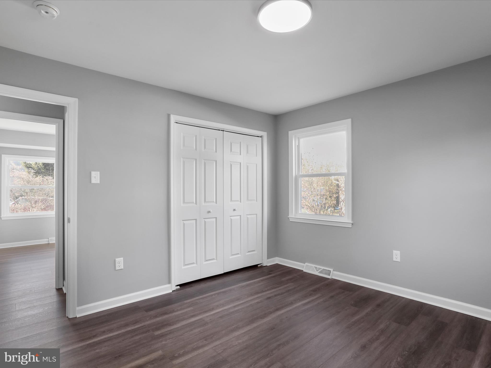 POTOMAC MANOR - Residential