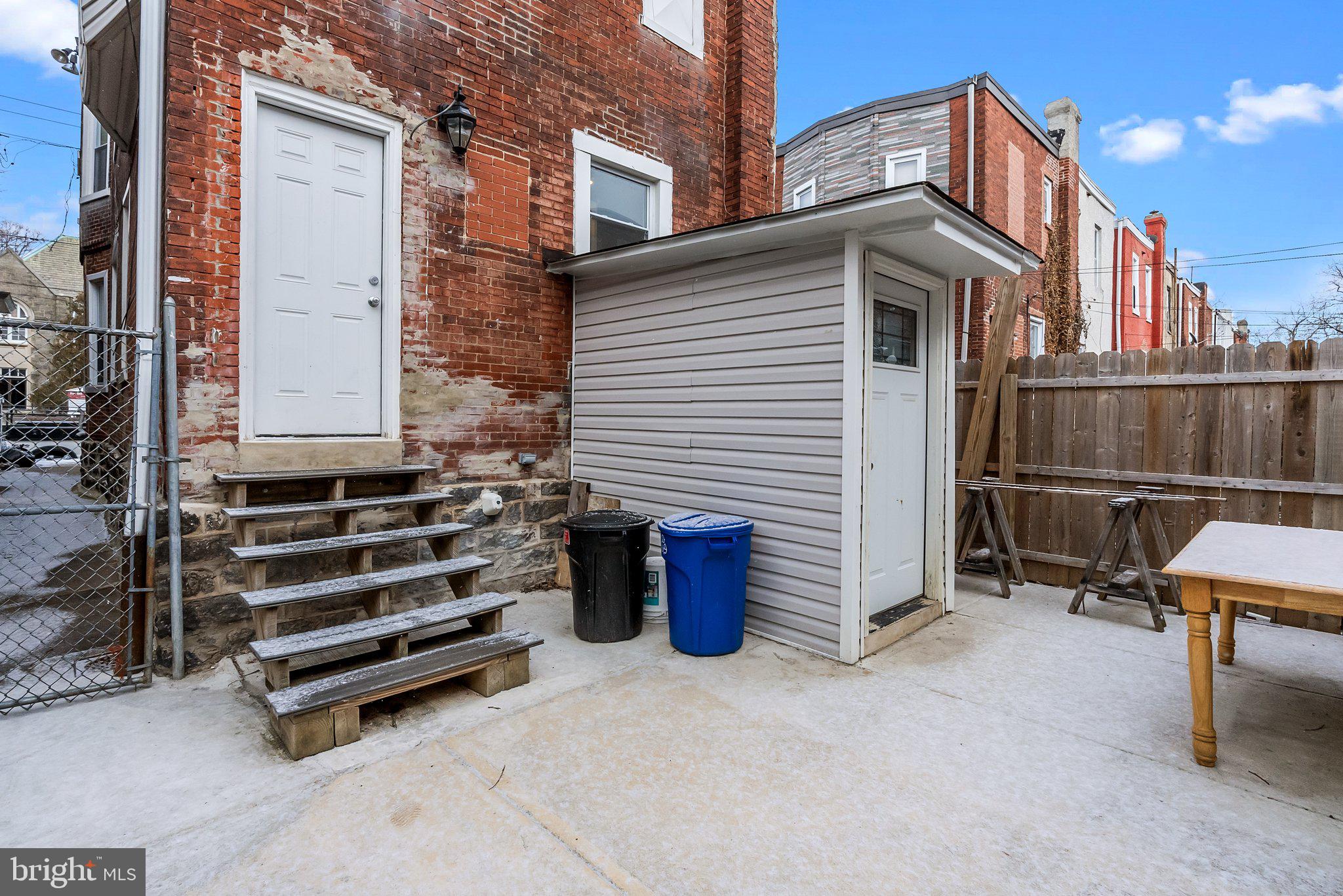 WEST PHILADELPHIA - Residential