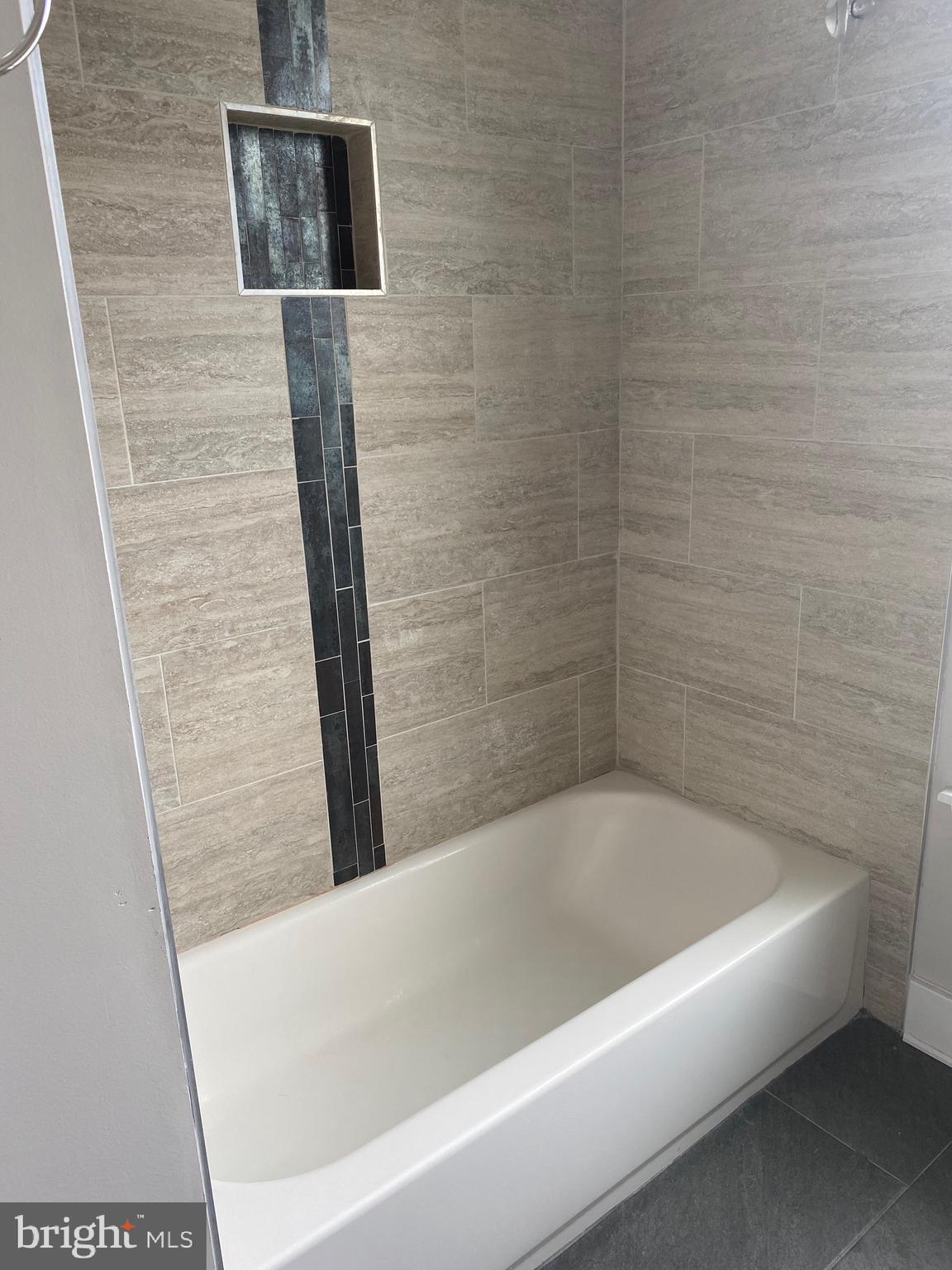 FISHTOWN - Residential Lease