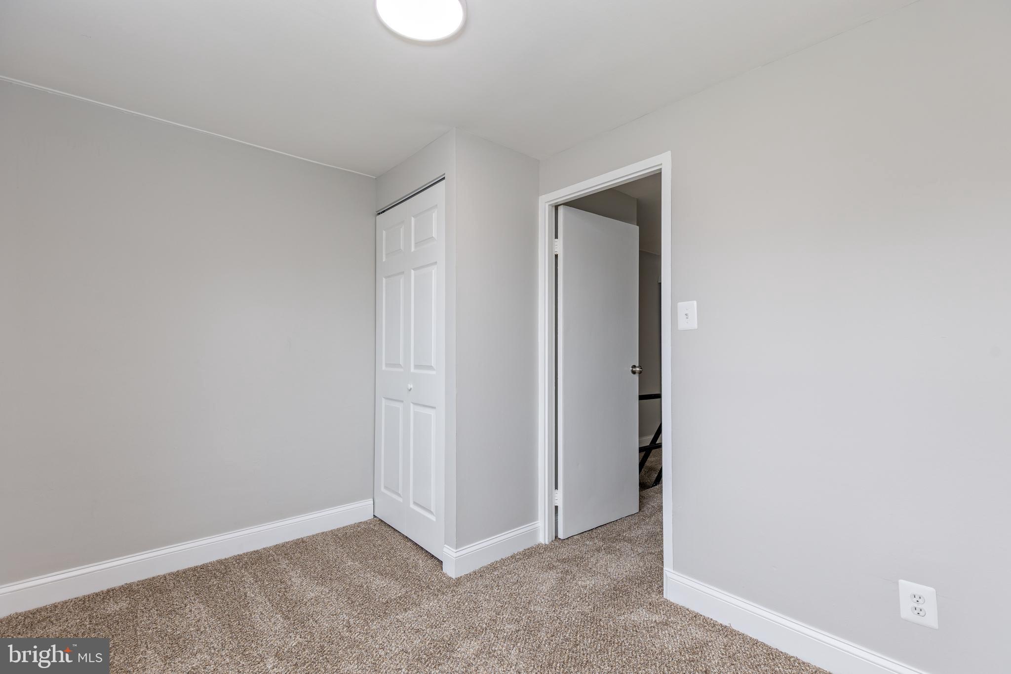 RIVERVIEW - Residential