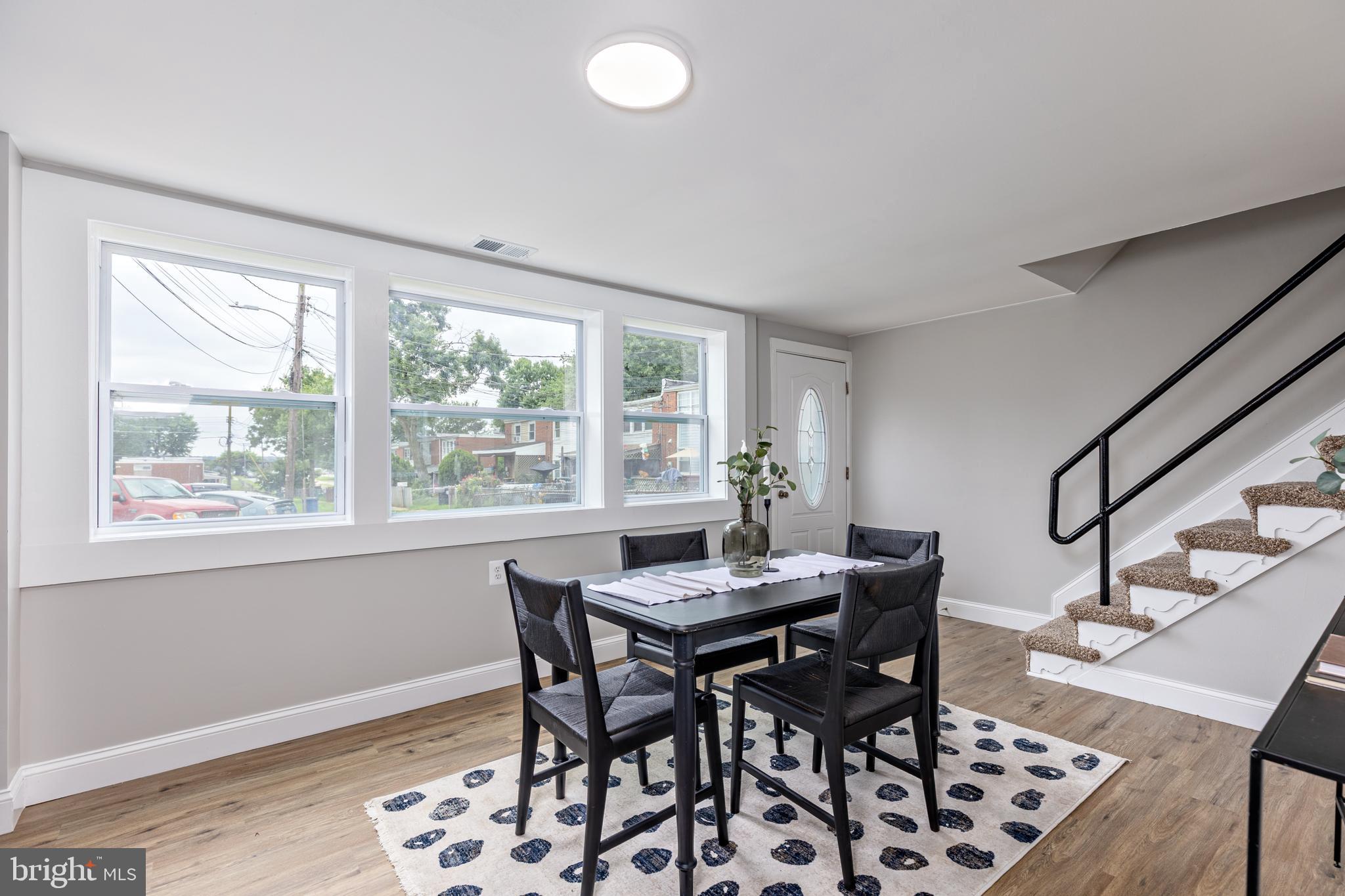 RIVERVIEW - Residential