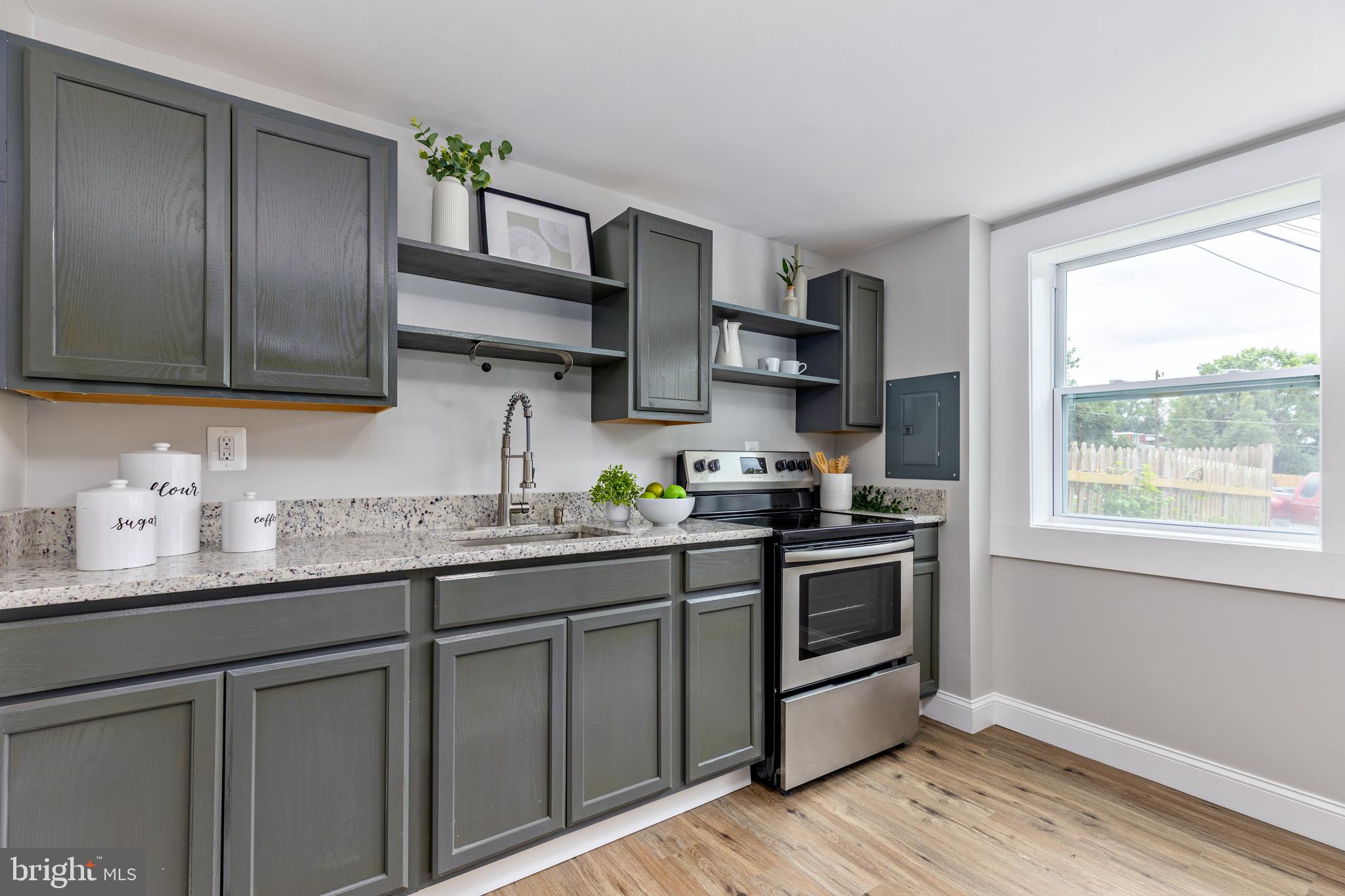 RIVERVIEW - Residential