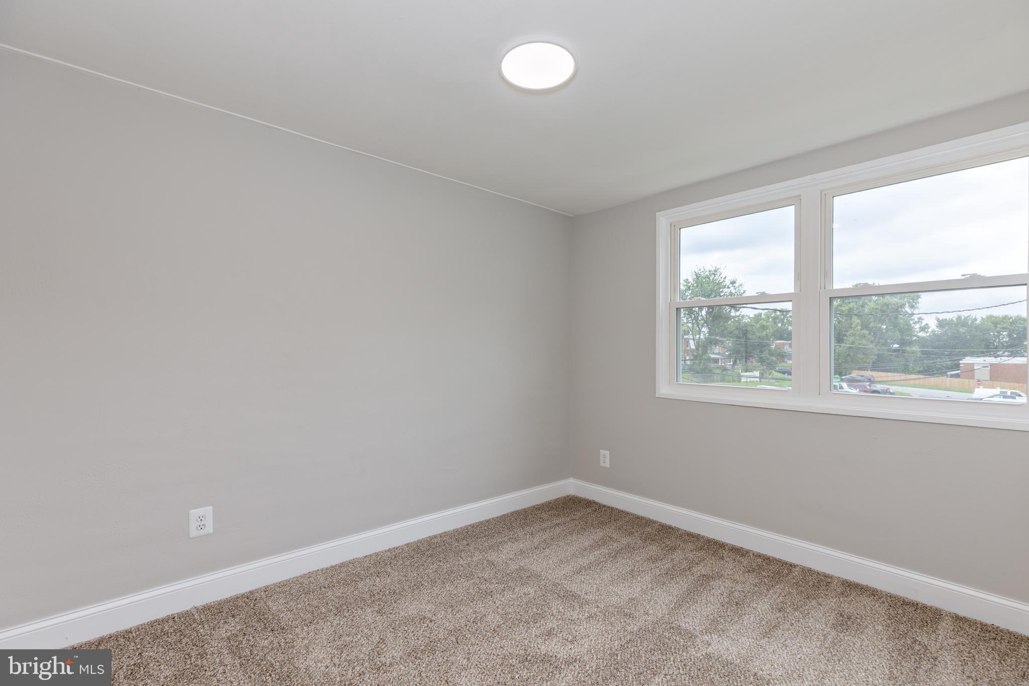 RIVERVIEW - Residential