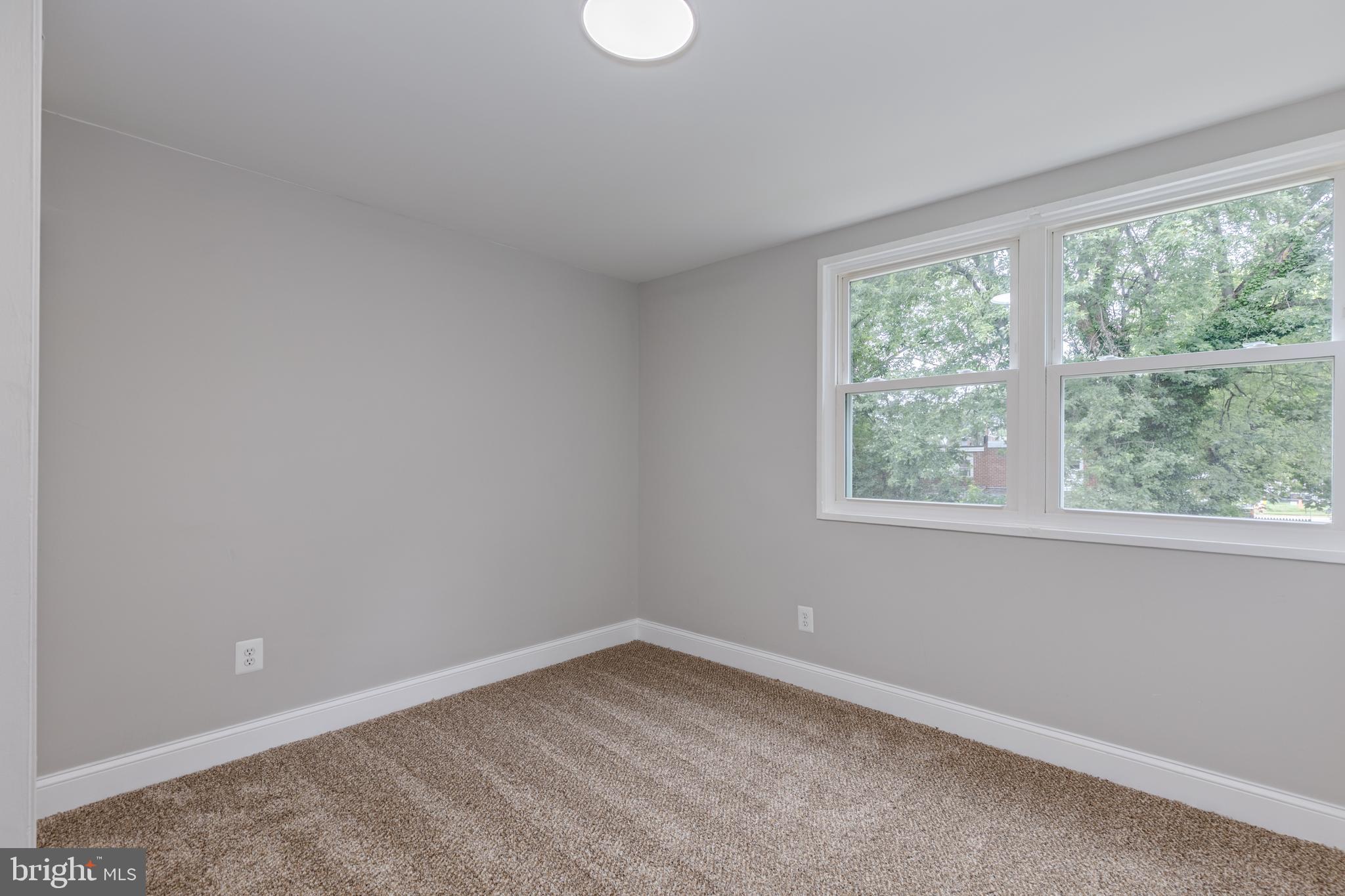 RIVERVIEW - Residential