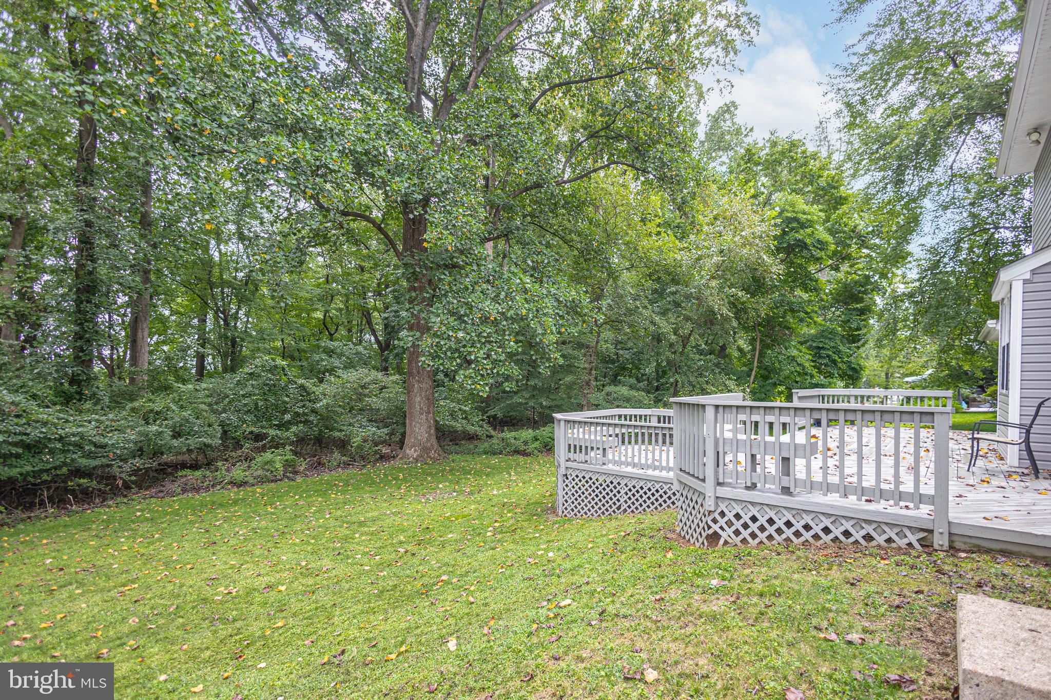 WOODLYN CROSSING - Residential