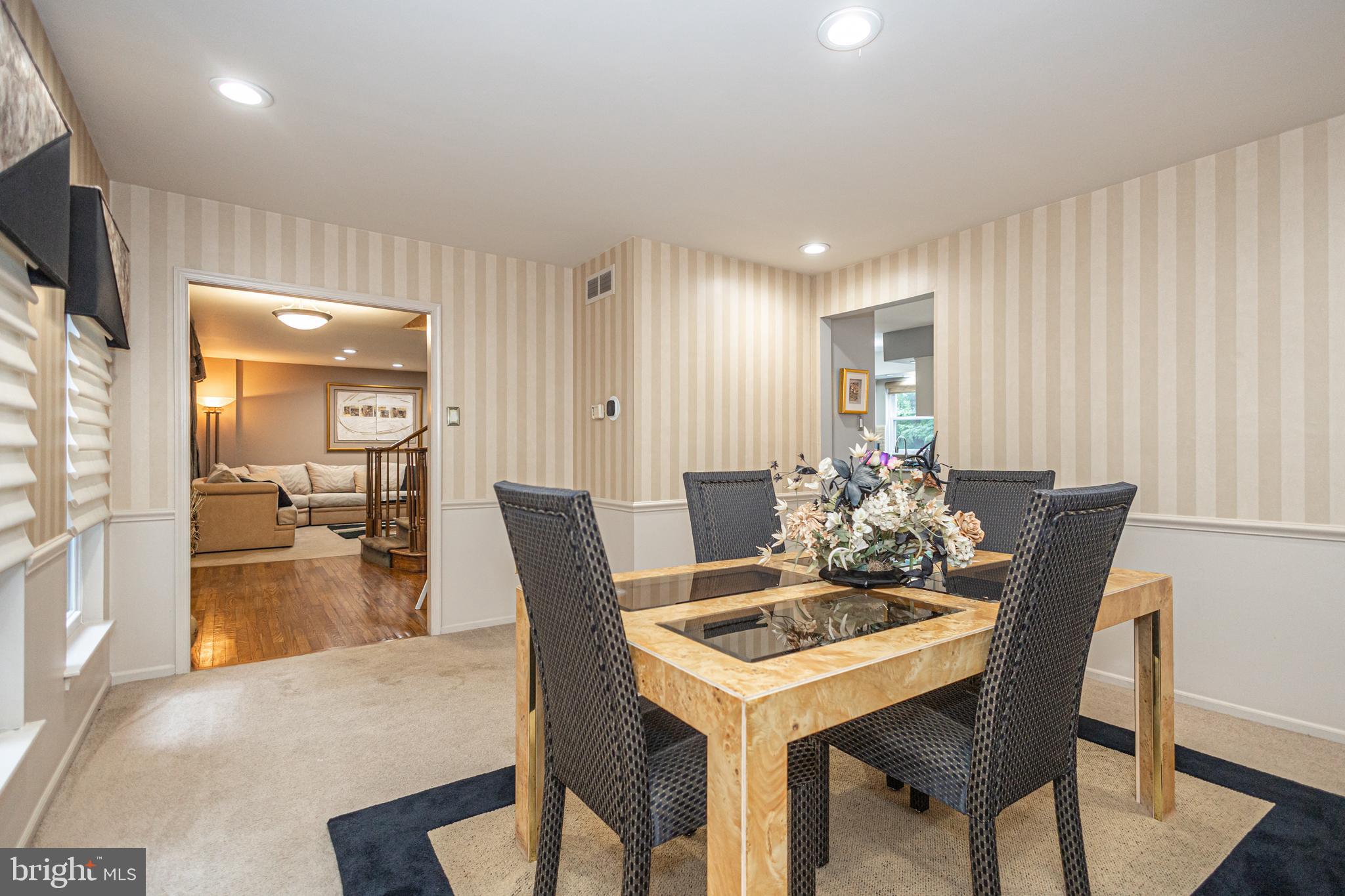 WOODLYN CROSSING - Residential