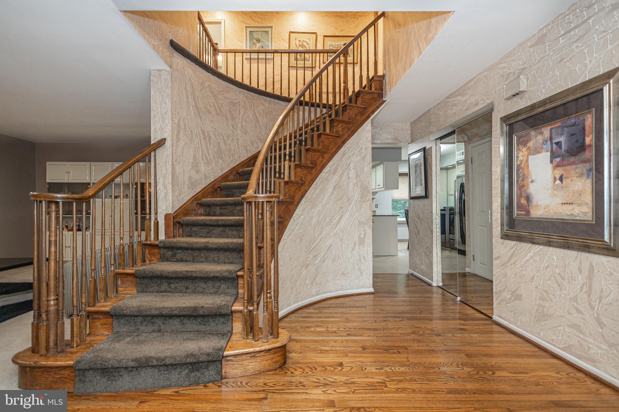 WOODLYN CROSSING - Residential