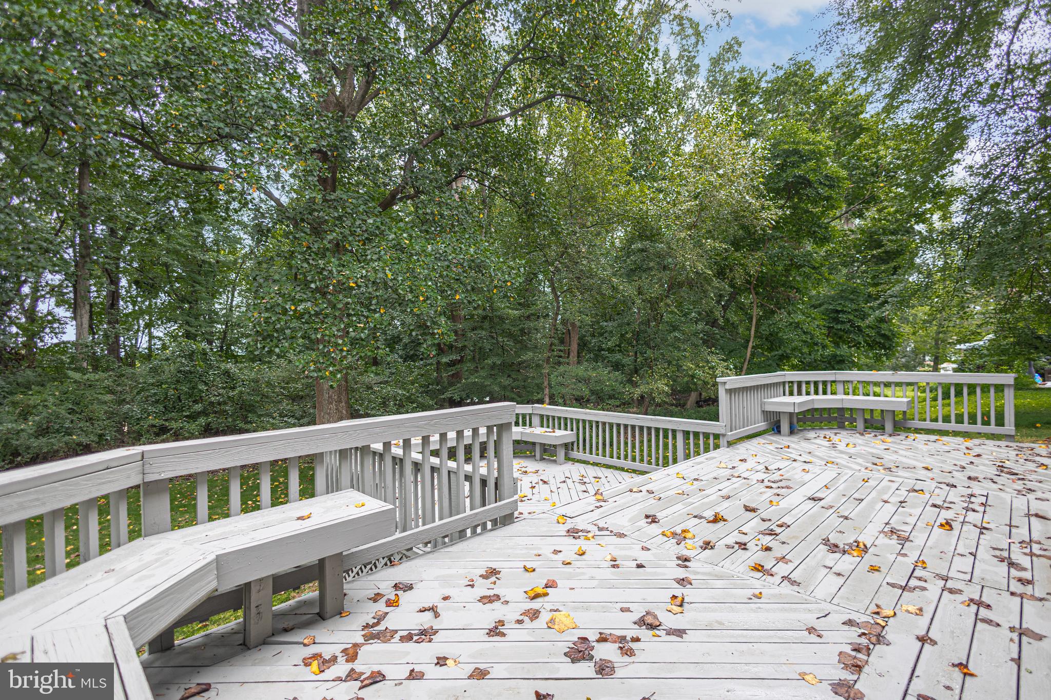 WOODLYN CROSSING - Residential