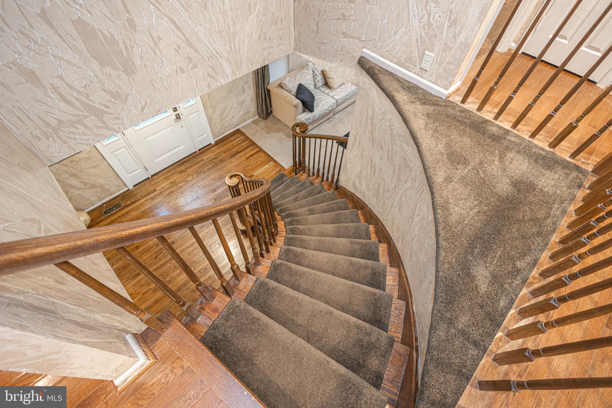 WOODLYN CROSSING - Residential