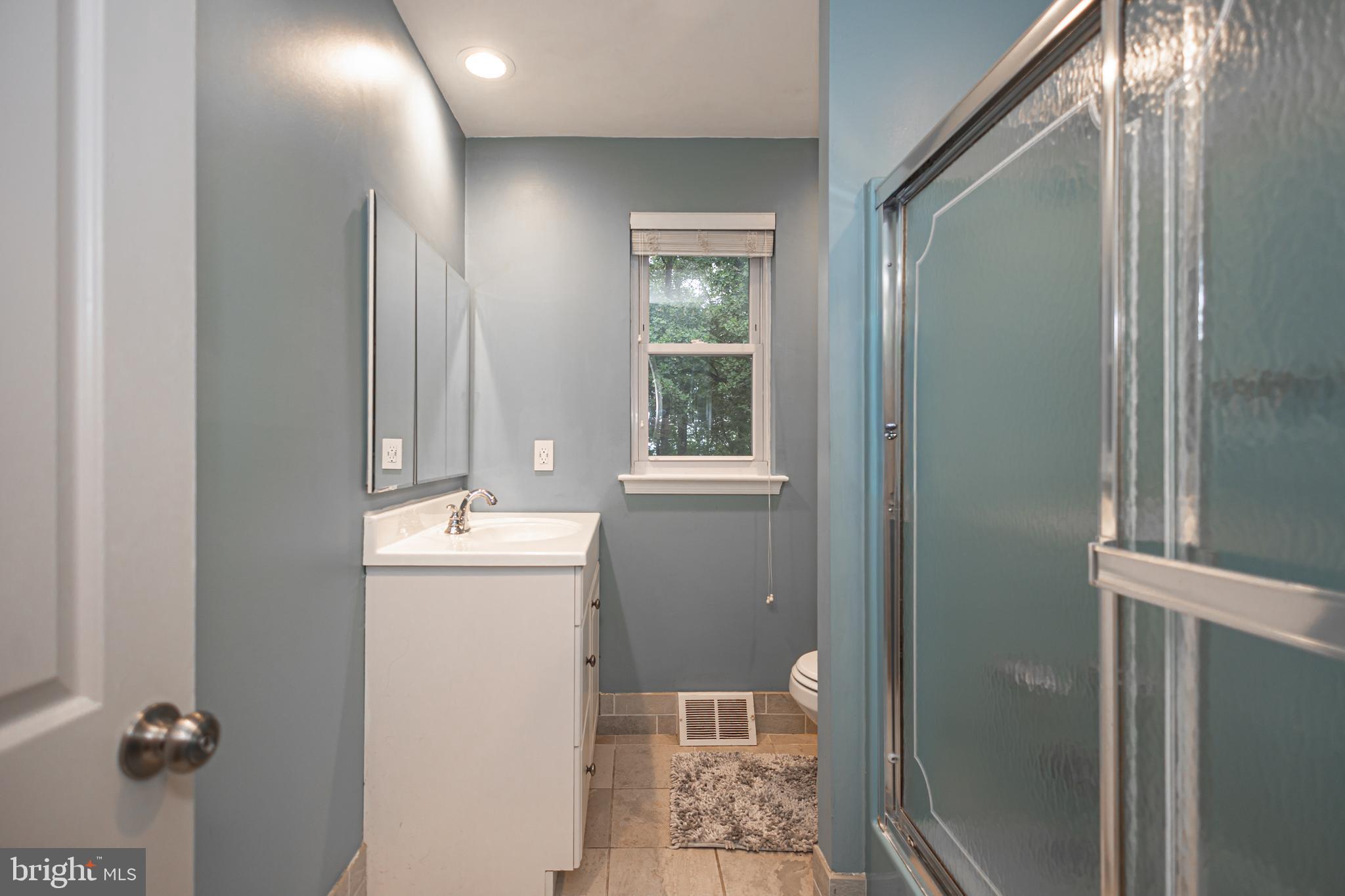 WOODLYN CROSSING - Residential