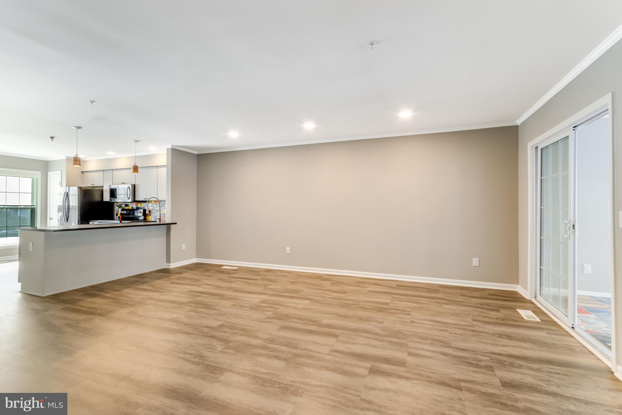 VERSAILLES - Residential