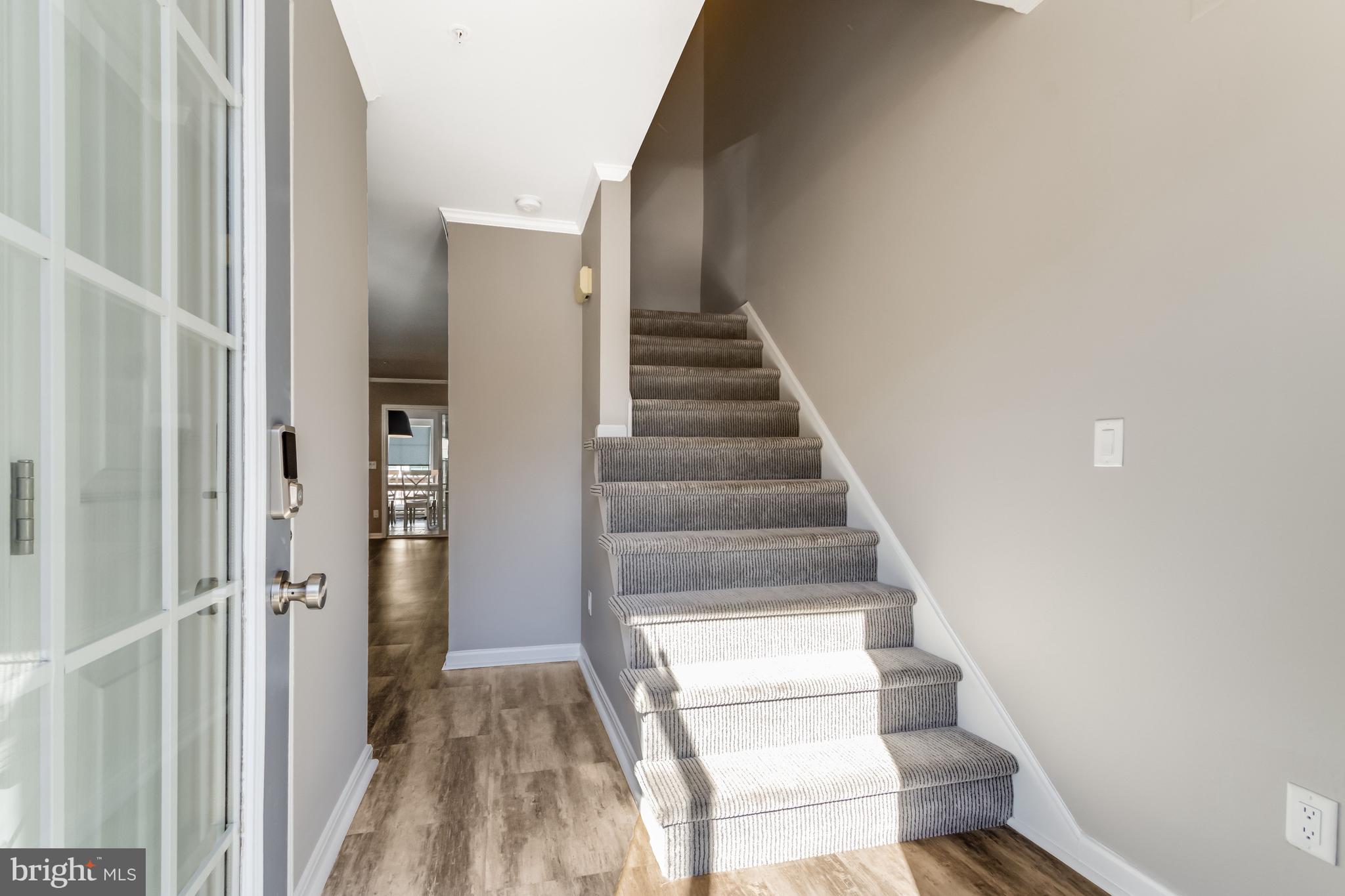 VERSAILLES - Residential