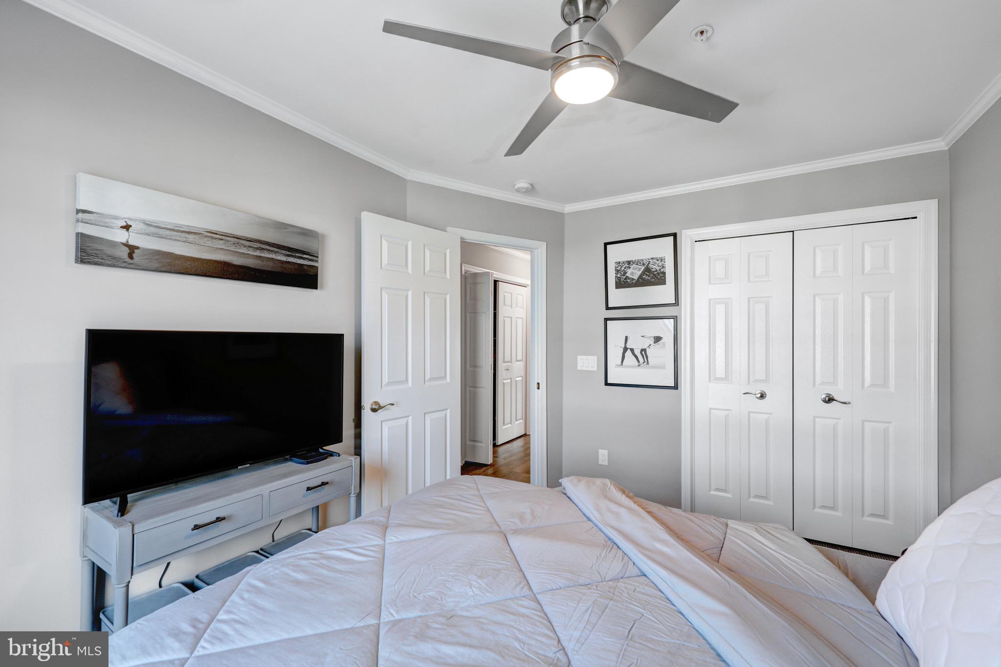 VERSAILLES - Residential