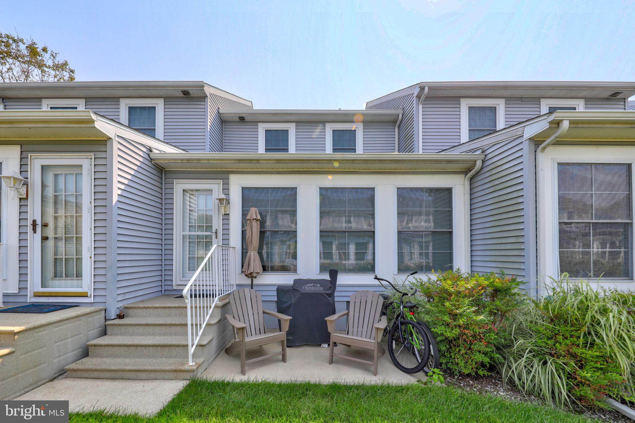 VERSAILLES - Residential