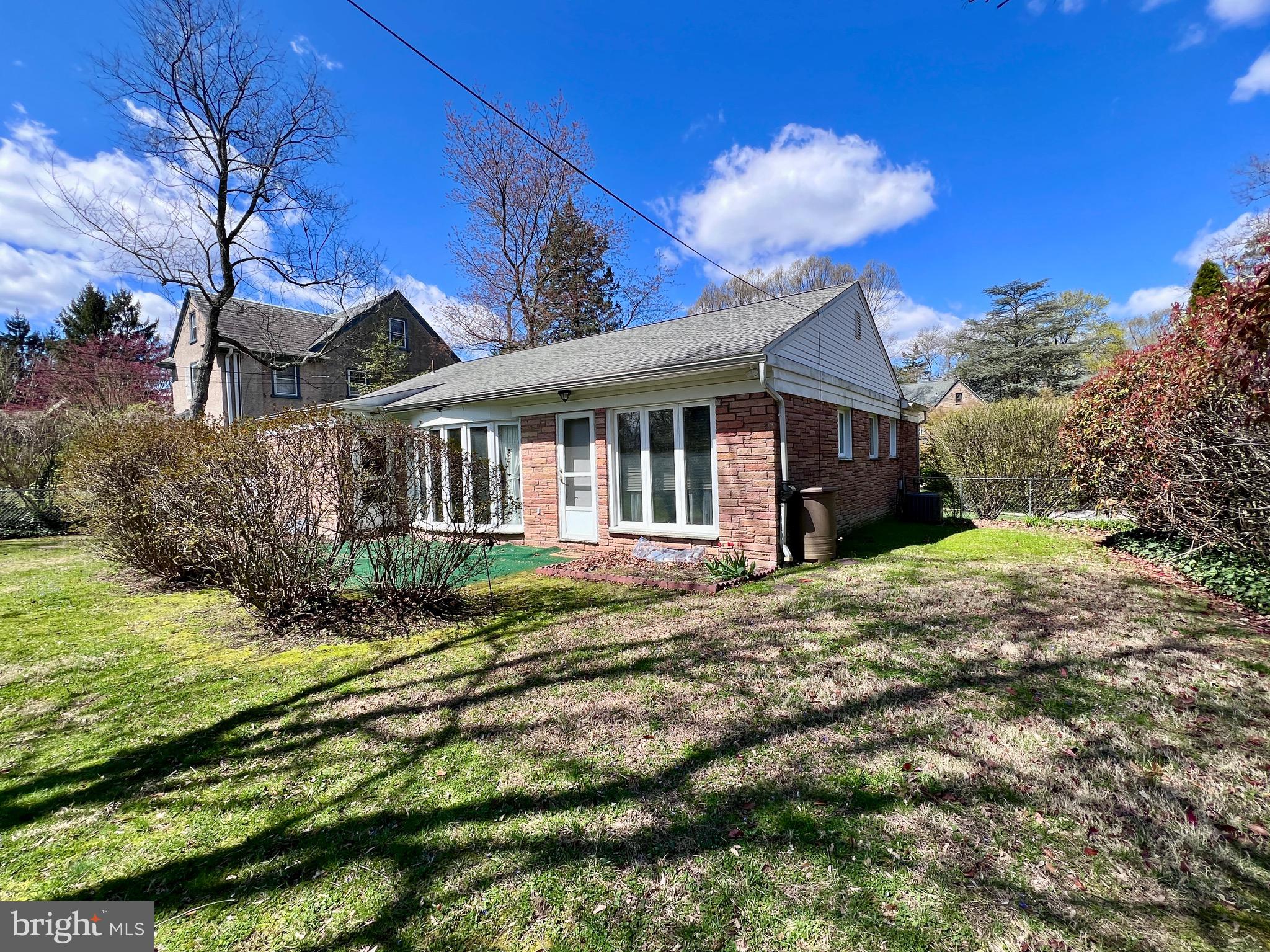 CHELTEN HILLS - Residential