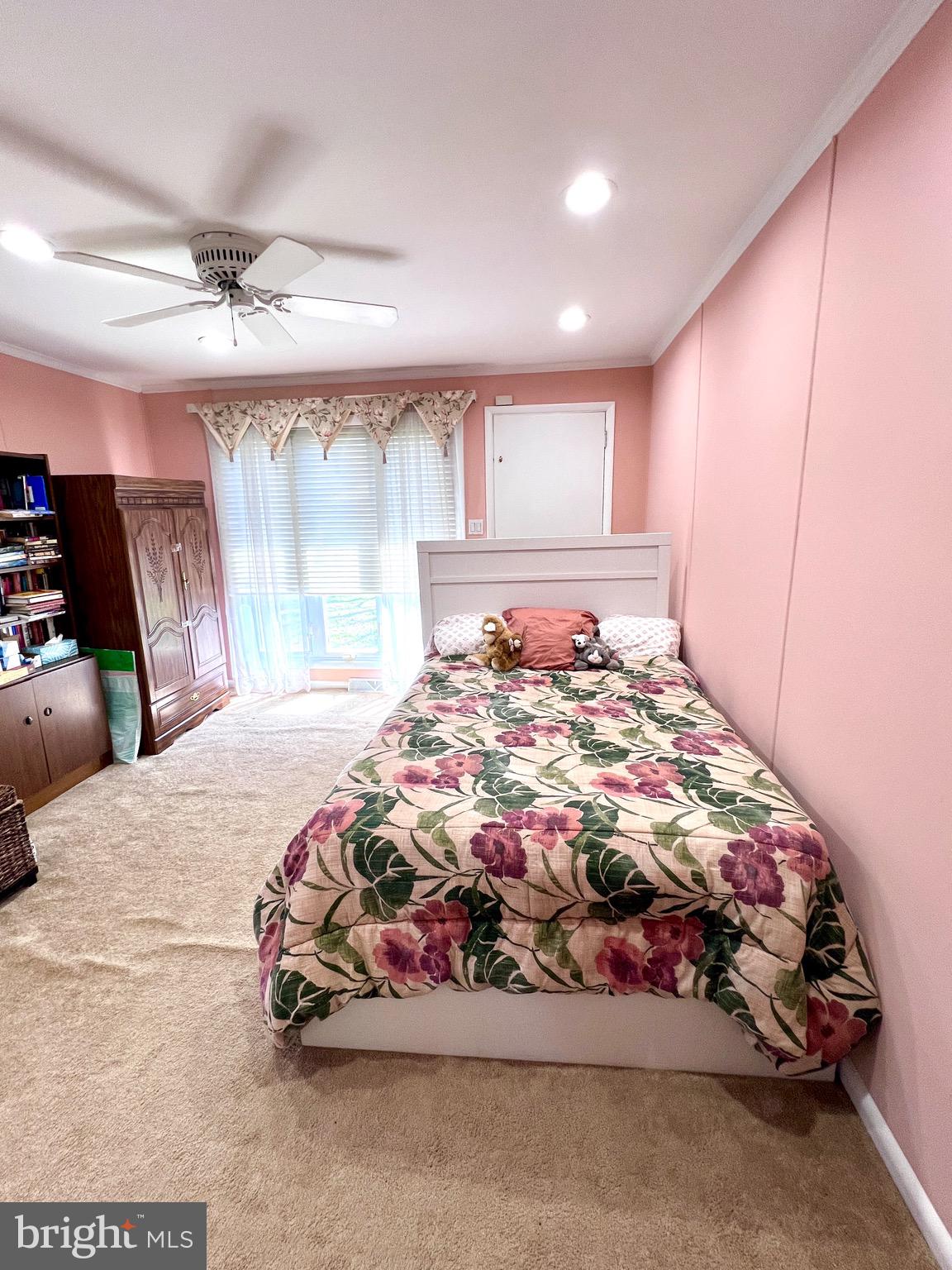 CHELTEN HILLS - Residential