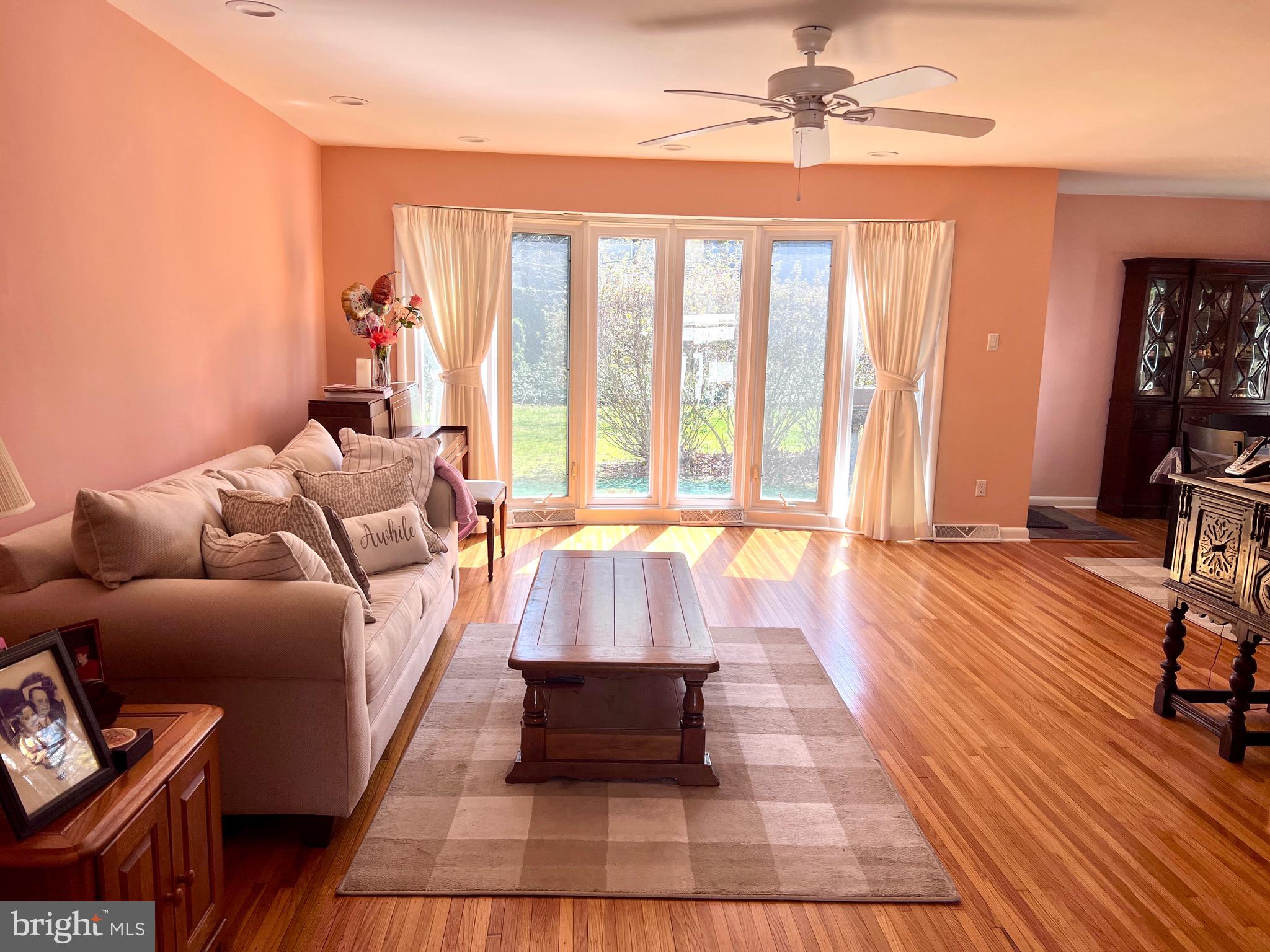 CHELTEN HILLS - Residential