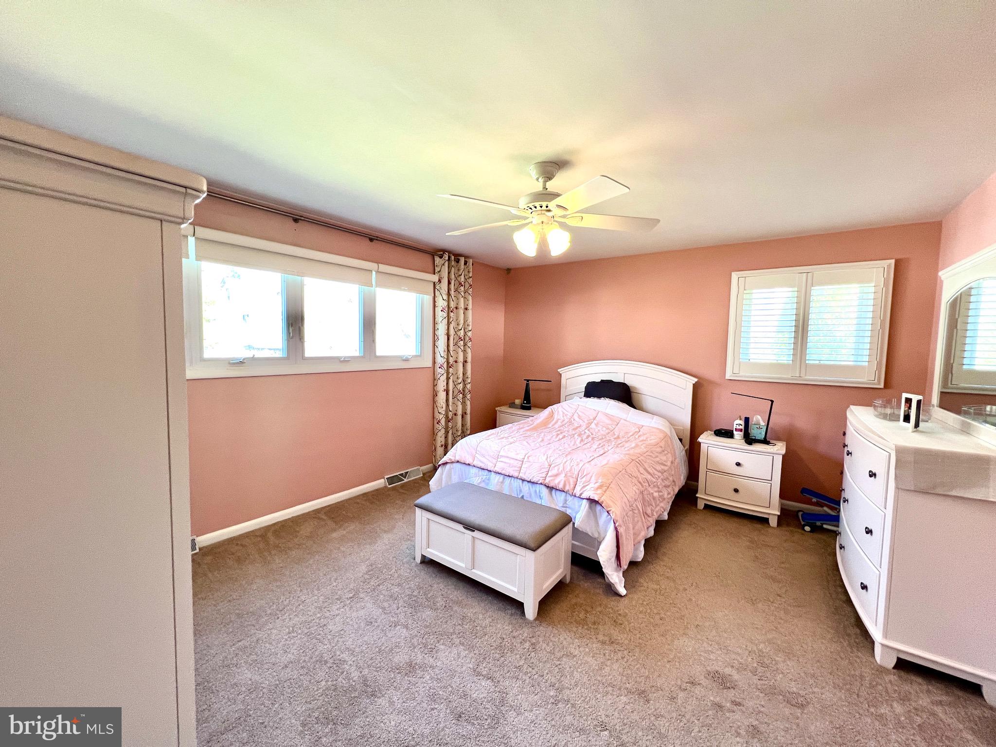 CHELTEN HILLS - Residential