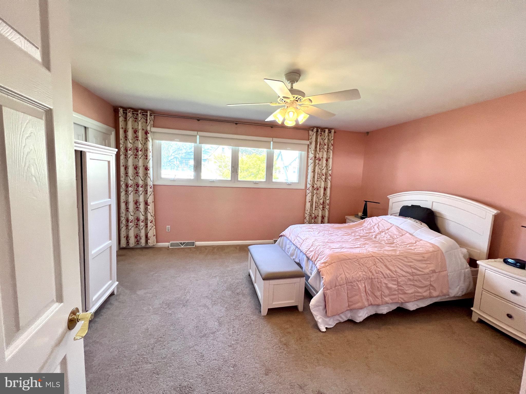 CHELTEN HILLS - Residential