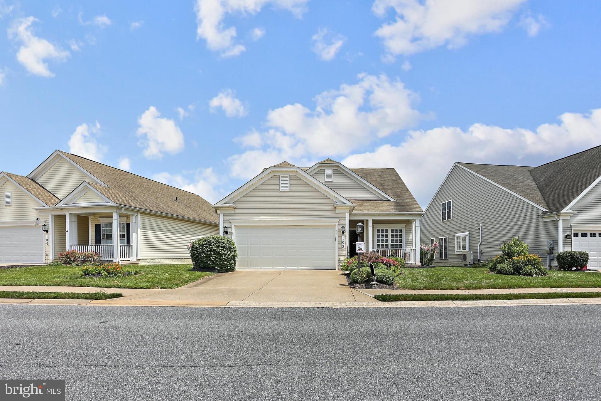 102 BUTTERFLY DRIVE 55