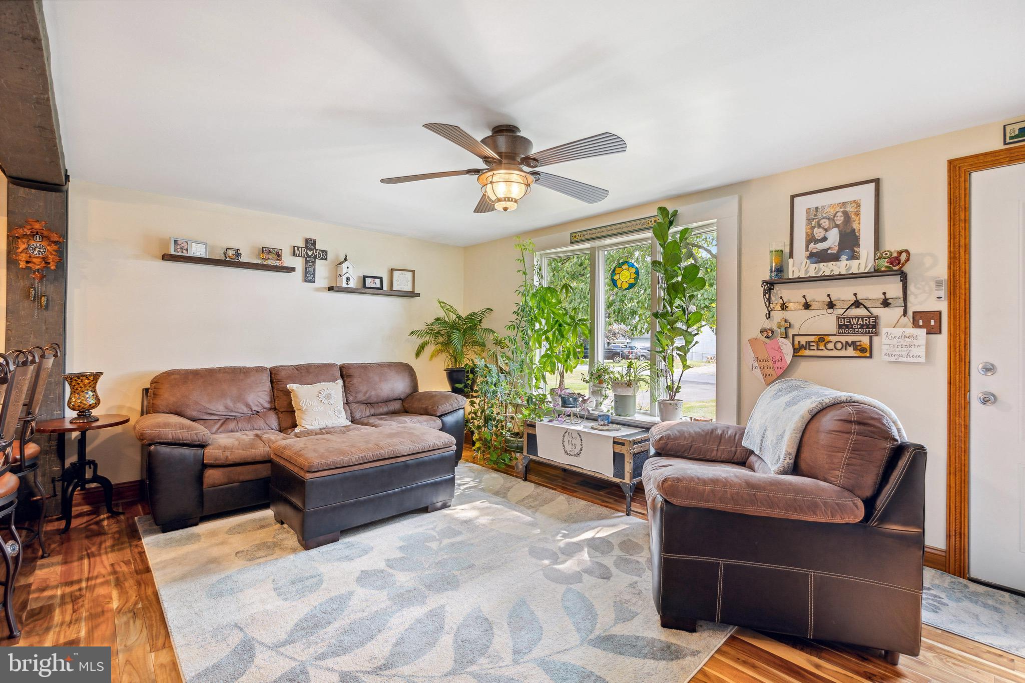 VALLEY VIEW - Residential