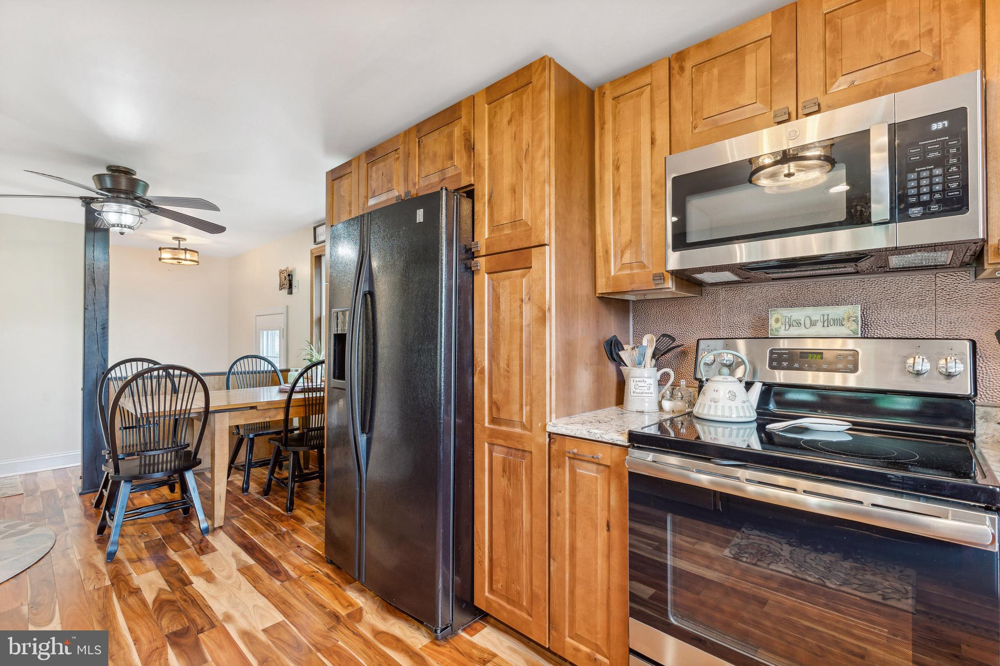 VALLEY VIEW - Residential