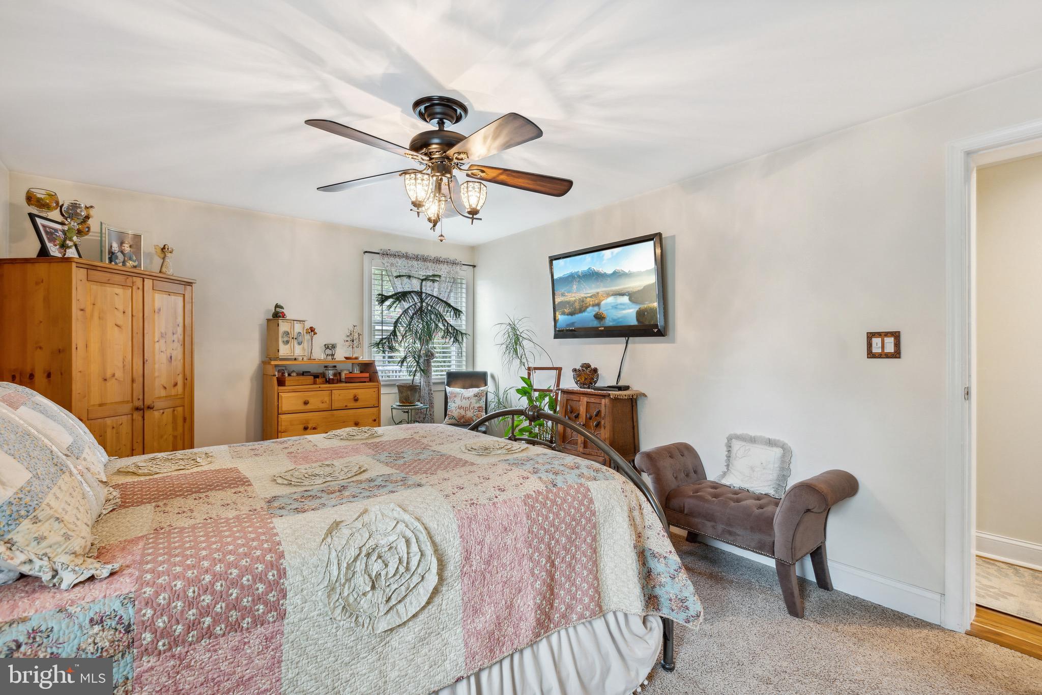 VALLEY VIEW - Residential