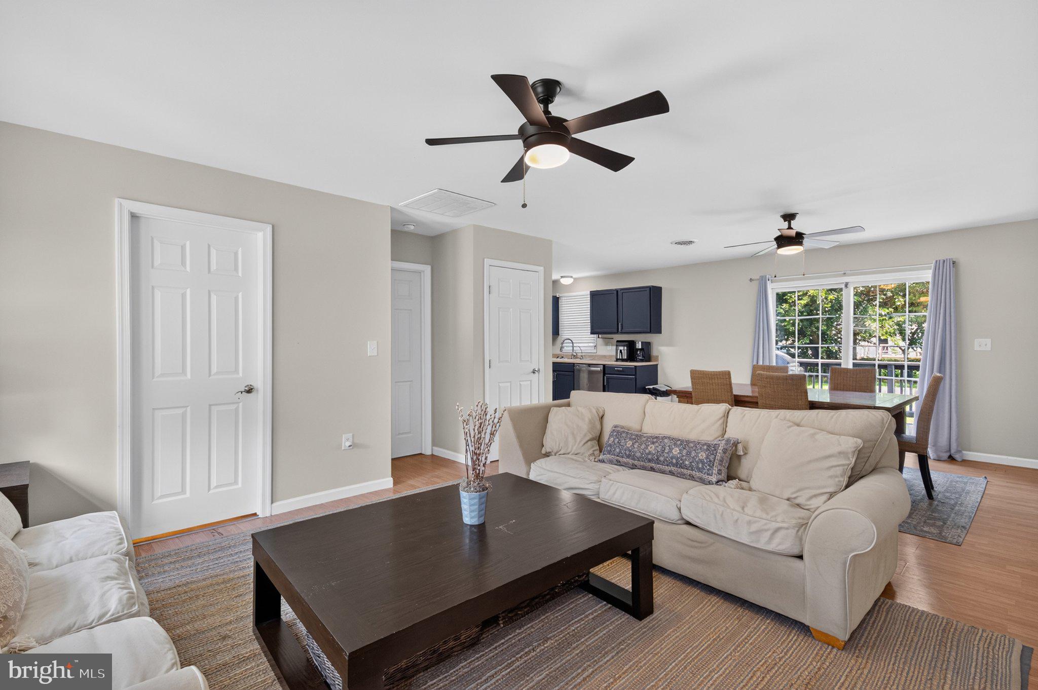 1501 LAUREL DRIVE