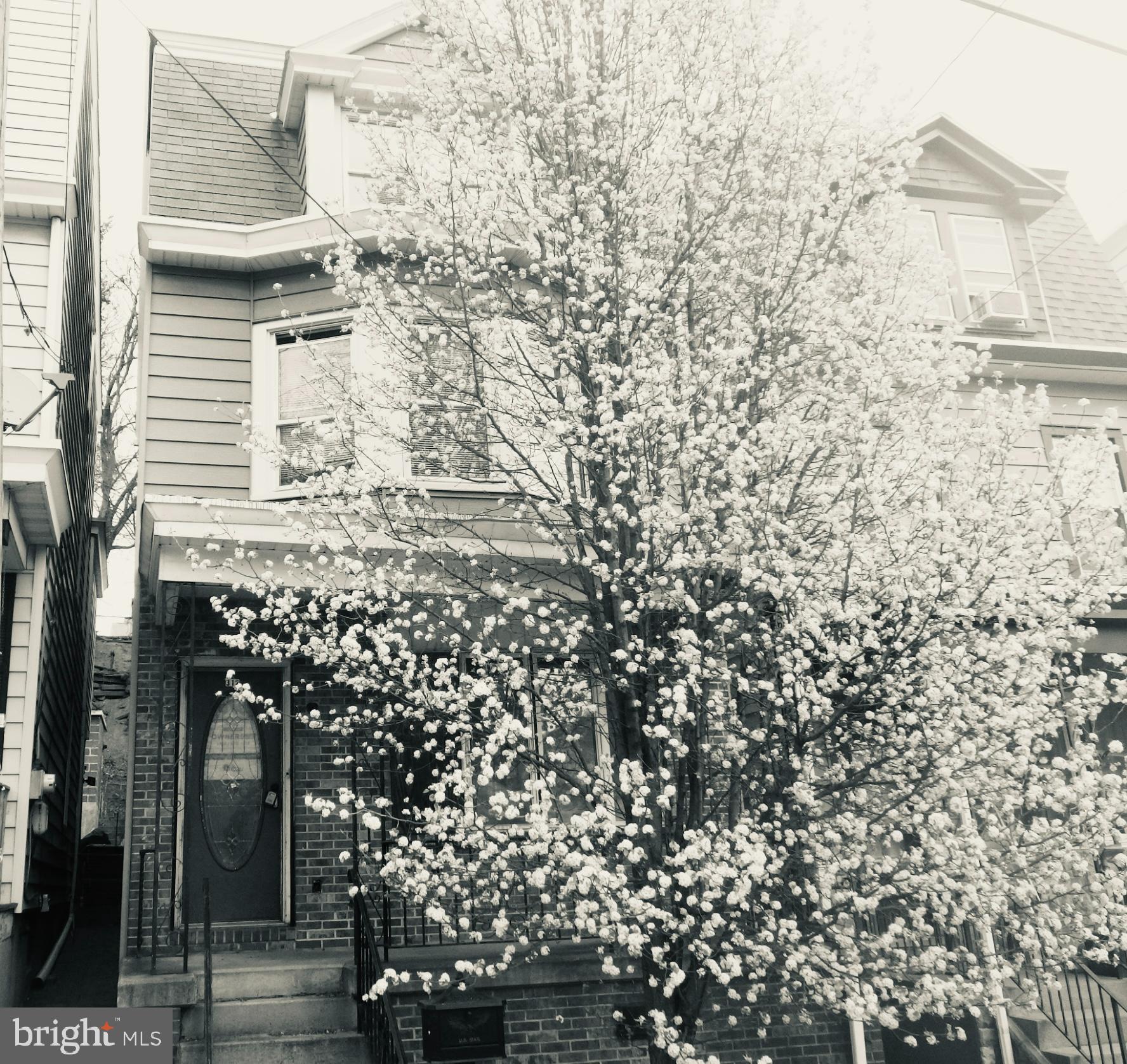 GREENWOOD HILL - Residential