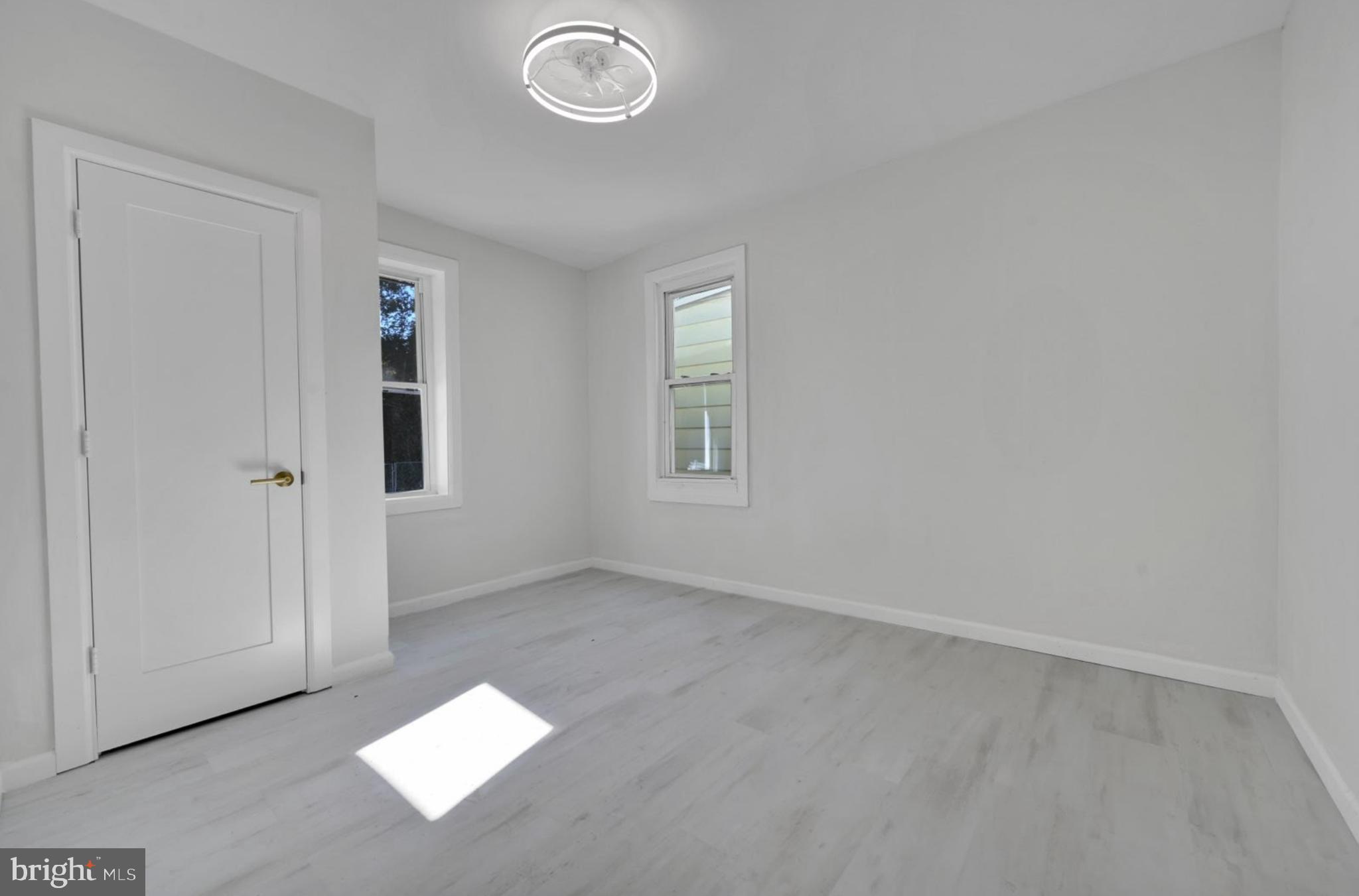 GREENWOOD HILL - Residential